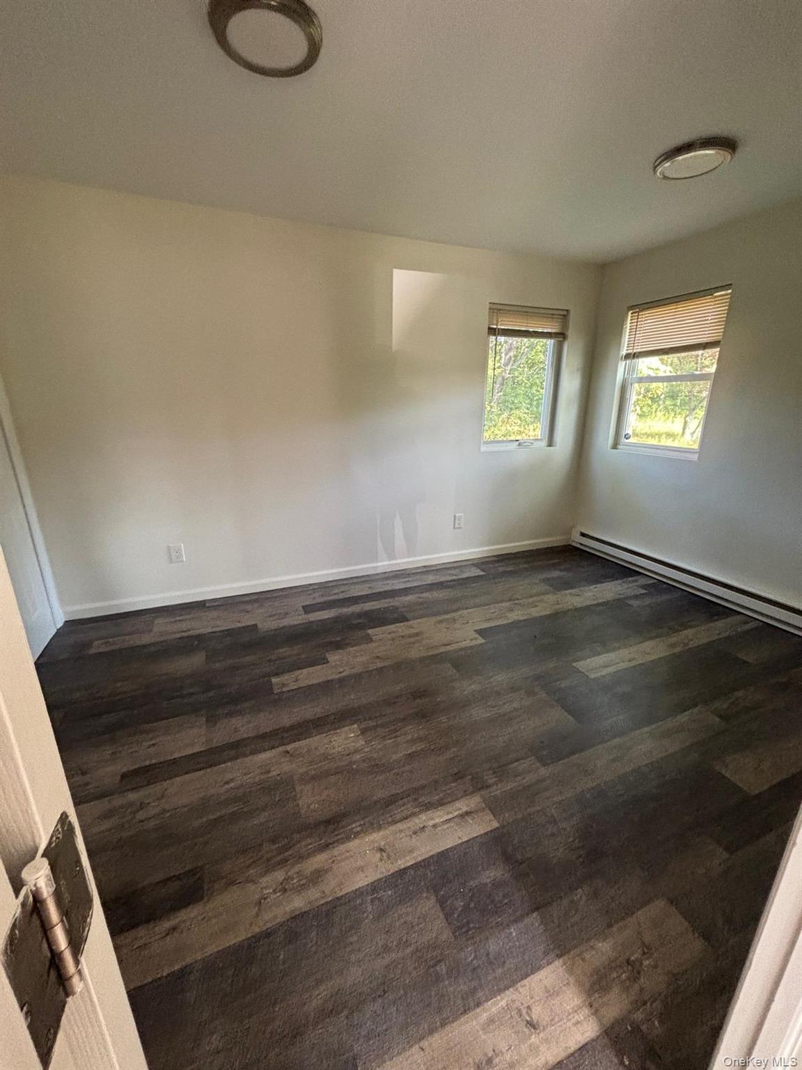 652 Bayview Avenue Property Photo 6