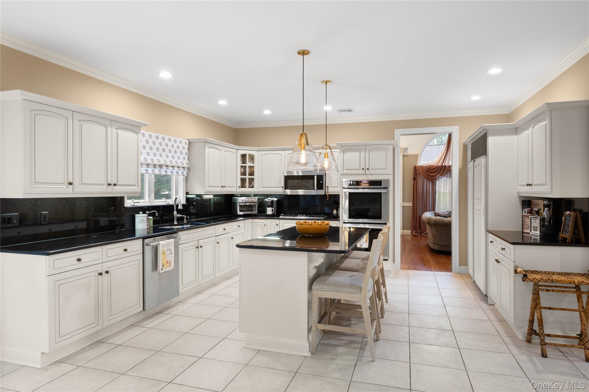 56 Sage Hollow Court Property Photo 4