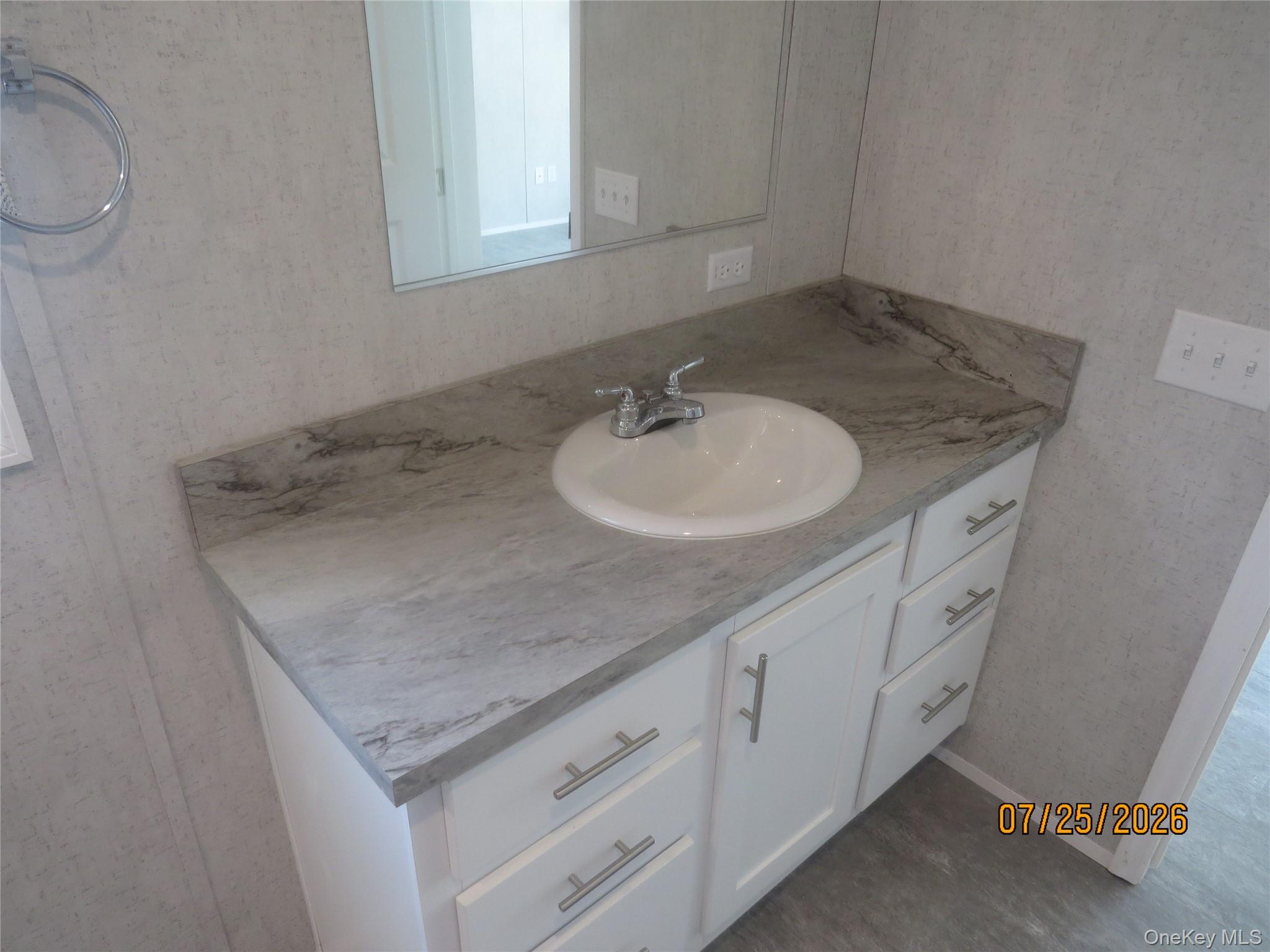 723 Beekman Road 70 Property Photo 14