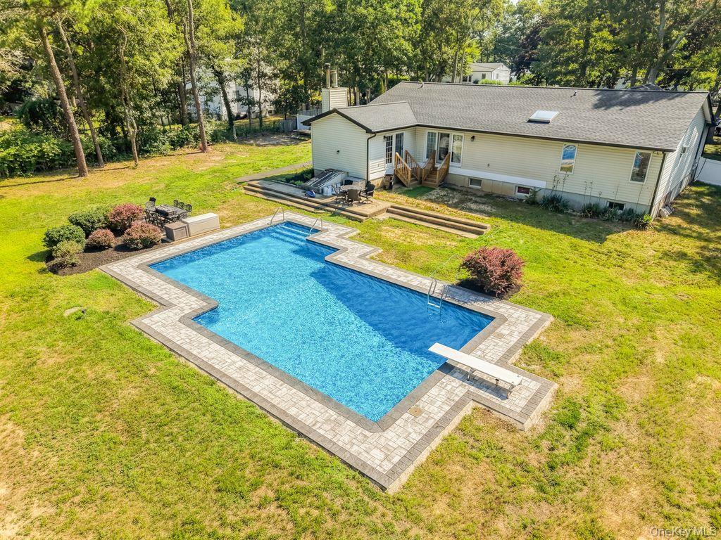 24 Bauer Avenue Property Photo 4