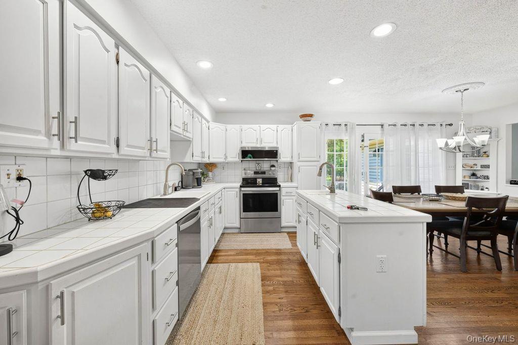24 Bauer Avenue Property Photo 12
