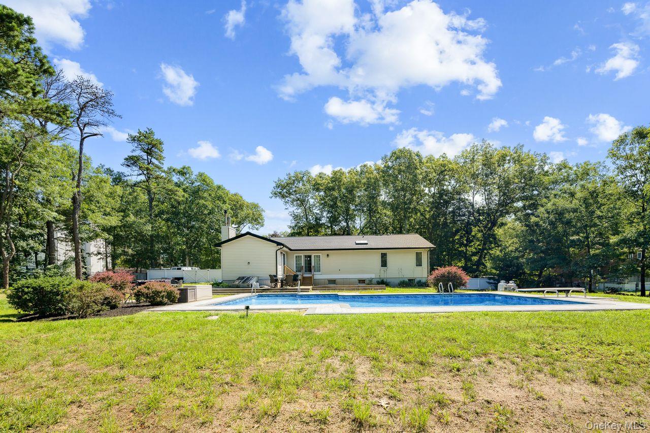 24 Bauer Avenue Property Photo 40