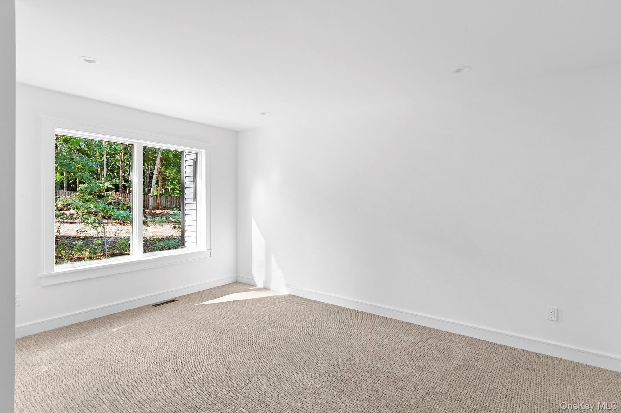 17 Bittersweet Avenue Property Photo 25