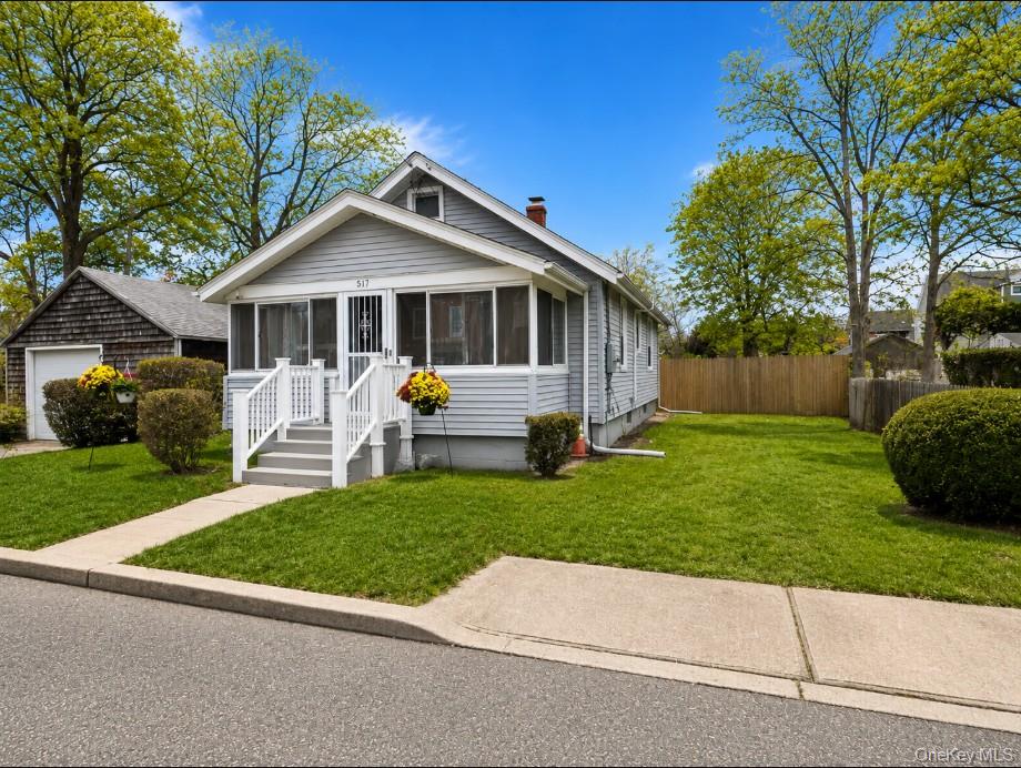 517 Flint Street Property Photo 2