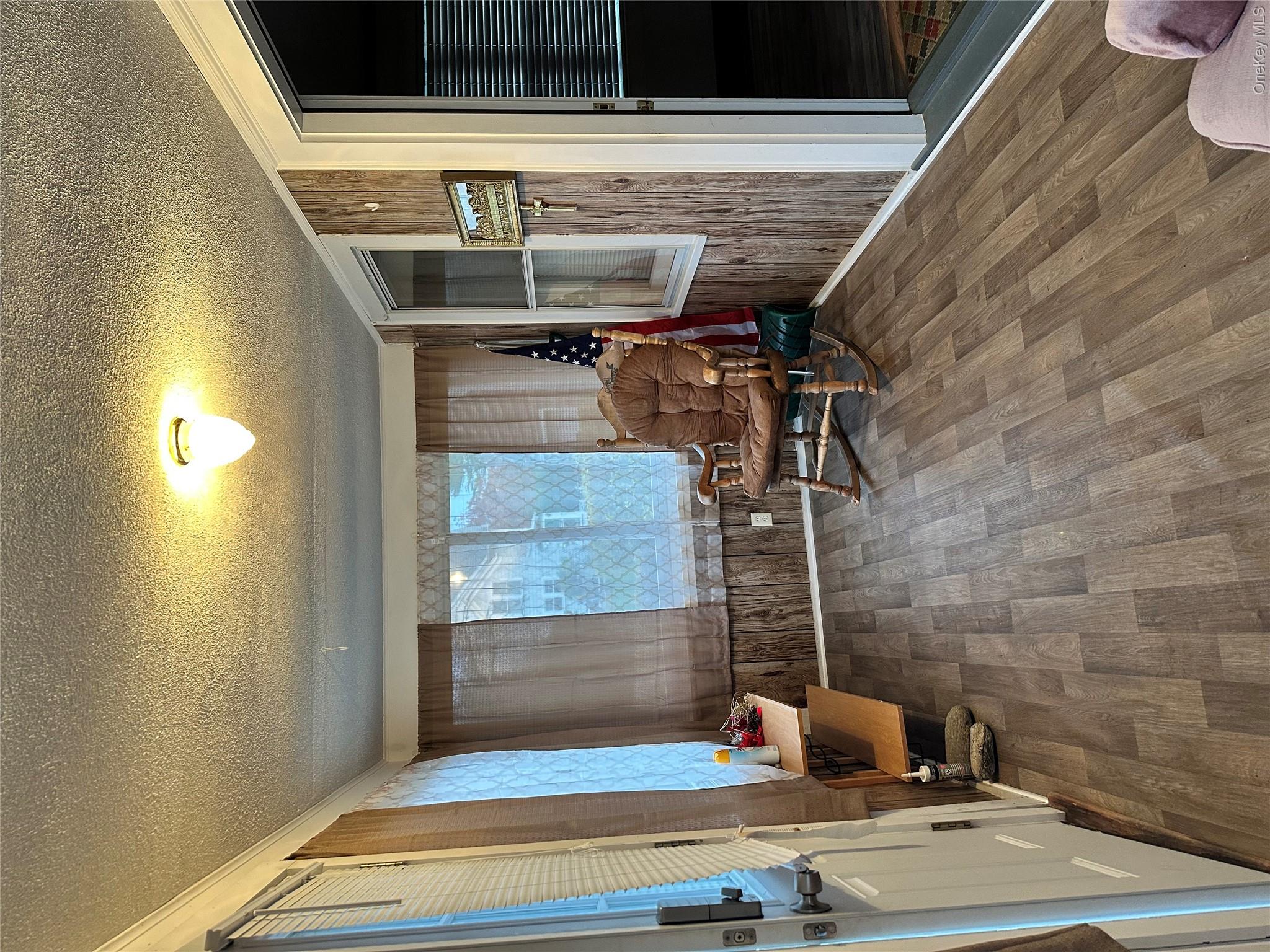 517 Flint Street Property Photo 3