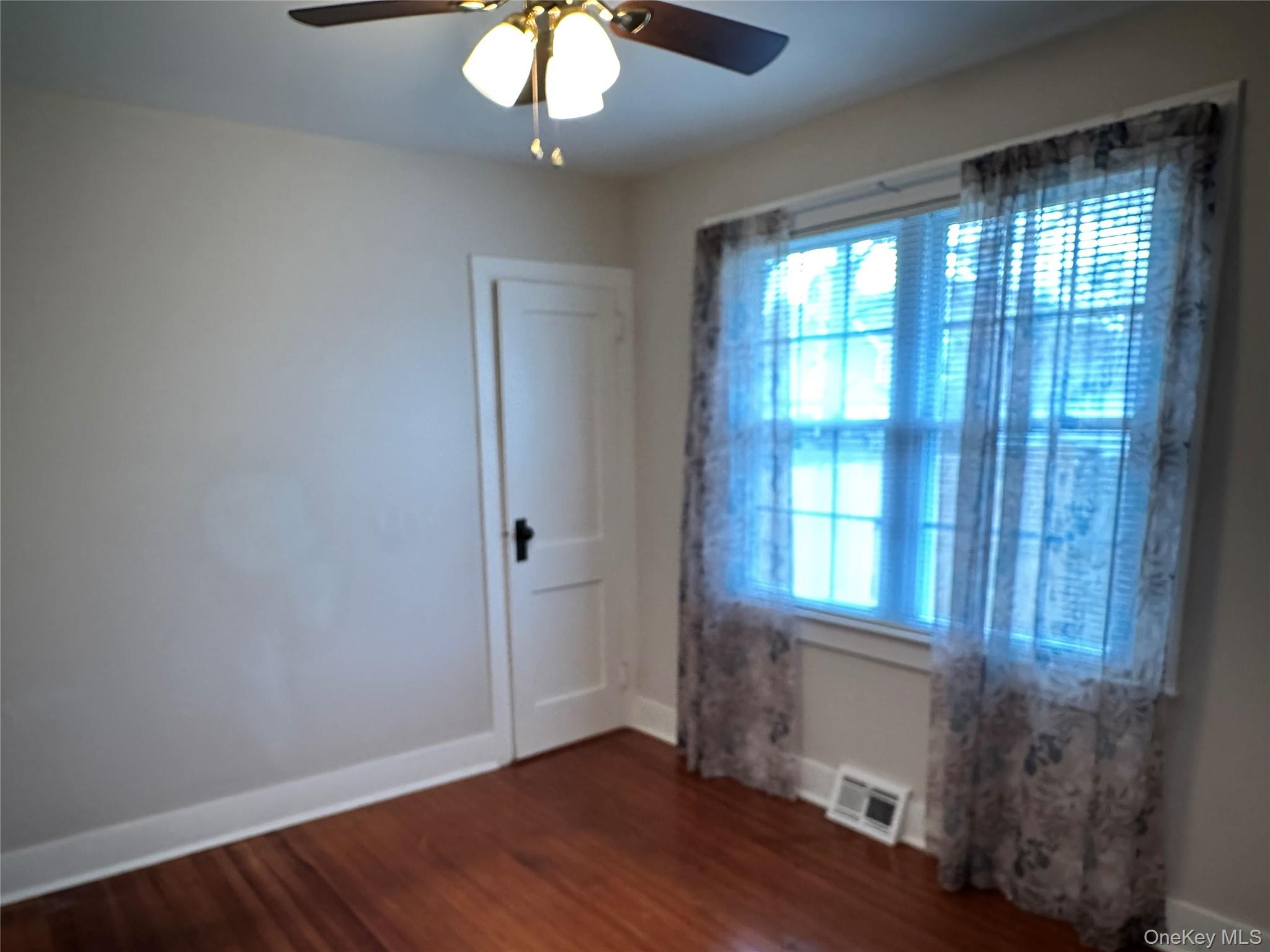 517 Flint Street Property Photo 10