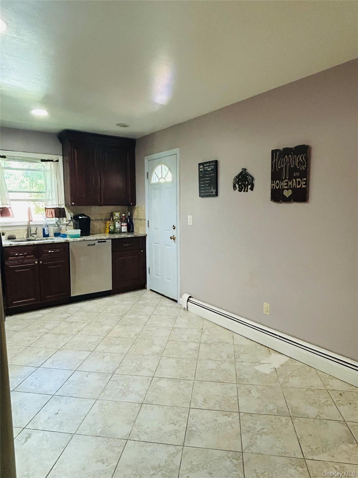 147 Westminster Drive Property Photo 13