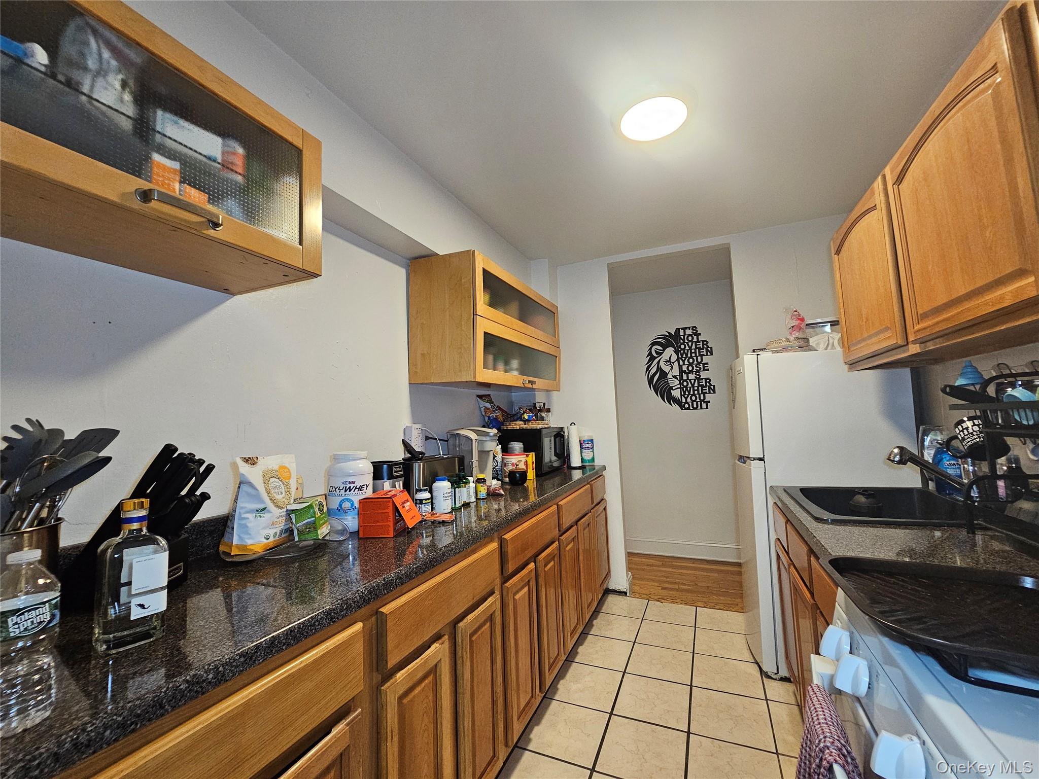 355 Bronx River Road 3e Property Photo 8