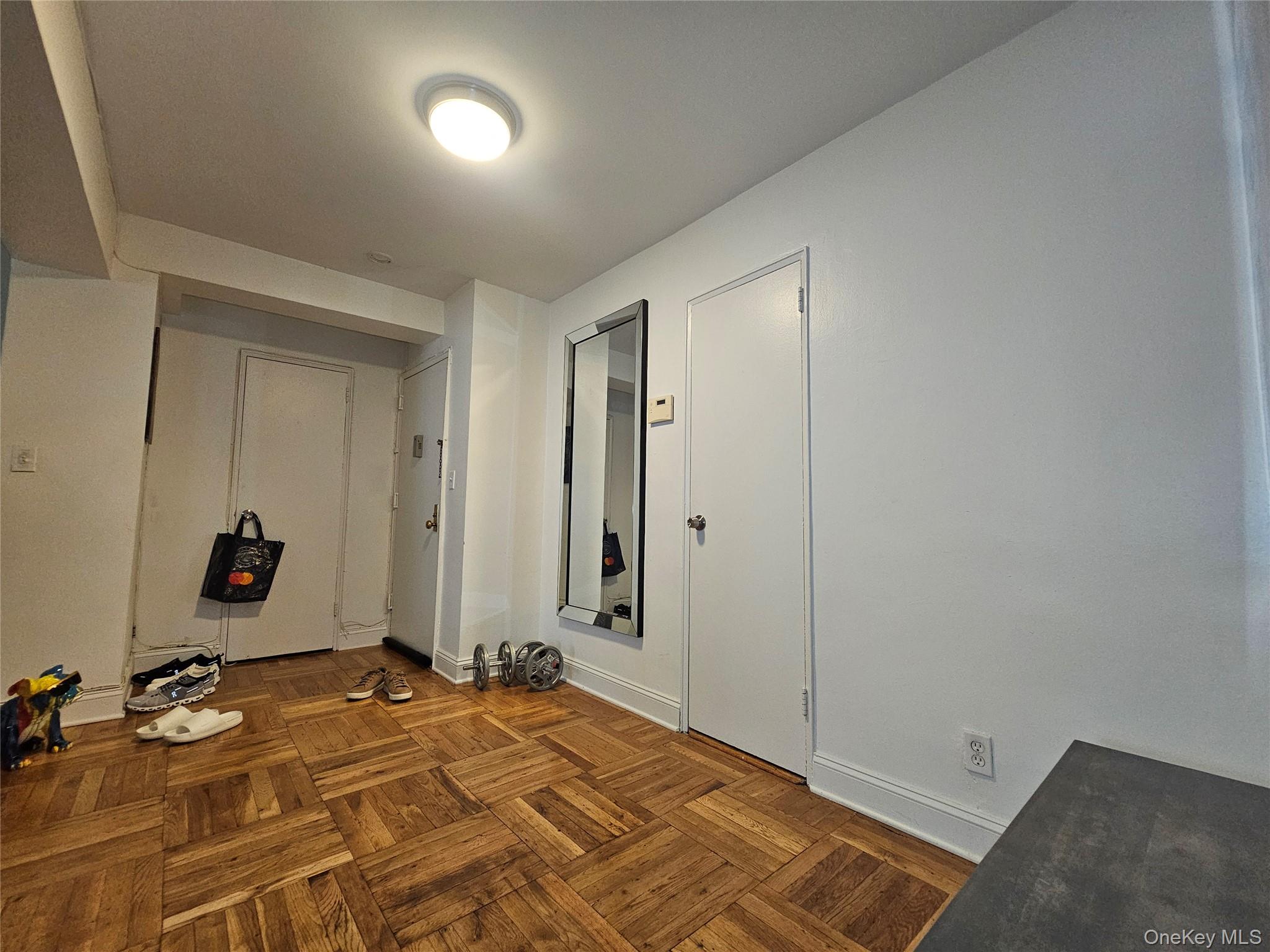 355 Bronx River Road 3e Property Photo 13