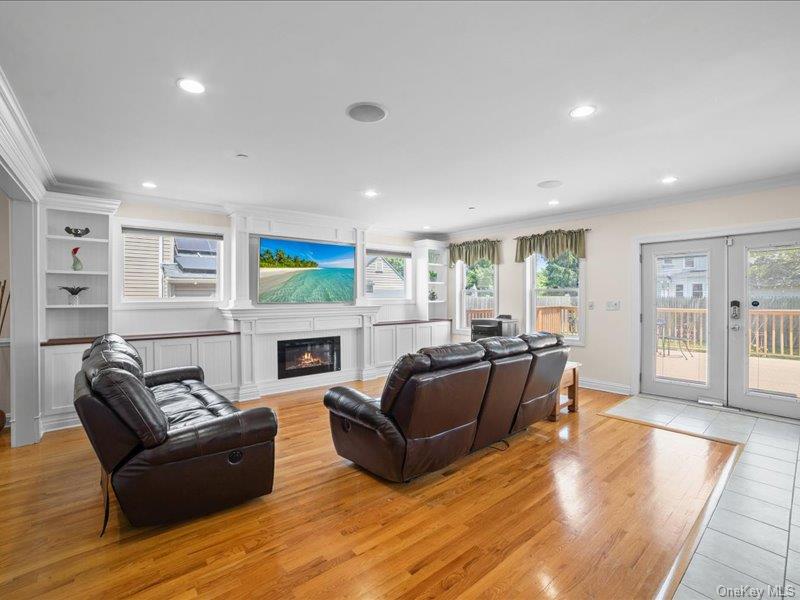 283 Harrison Avenue Property Photo 7
