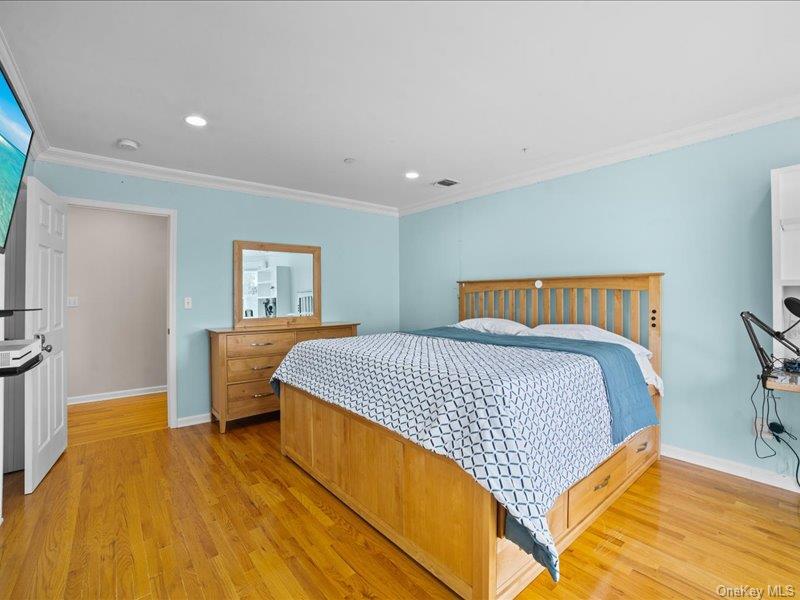 283 Harrison Avenue Property Photo 16