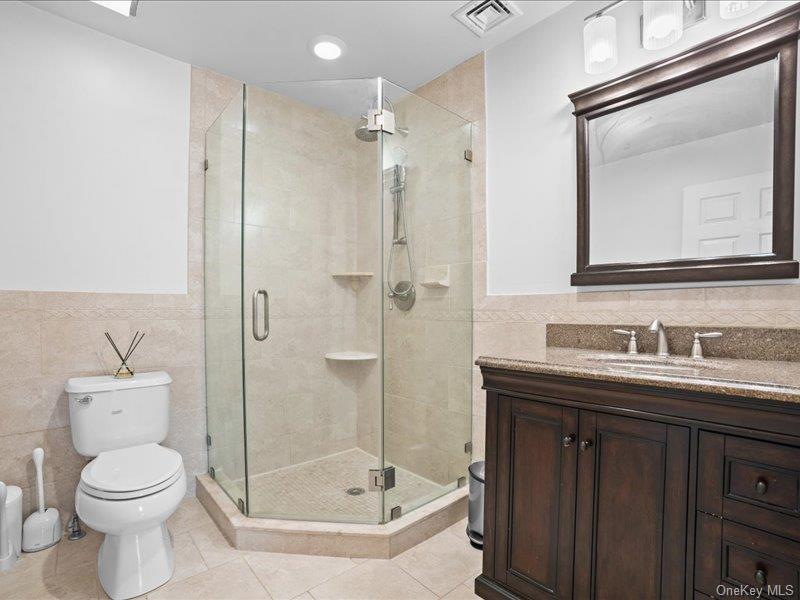 283 Harrison Avenue Property Photo 18