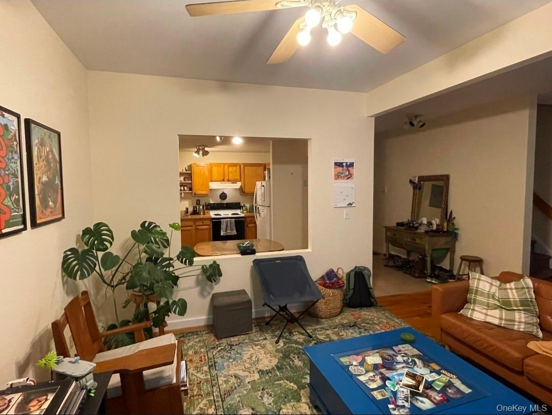 176 Main Street A Property Photo 3