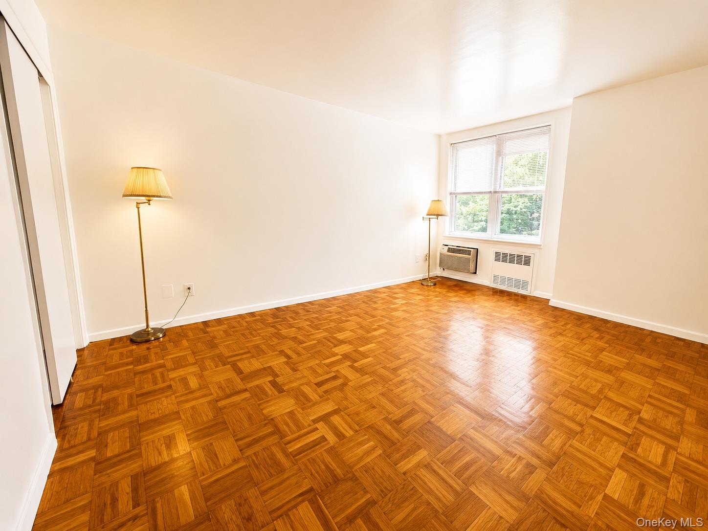 67-50 Thornton Place 1d Property Photo 5