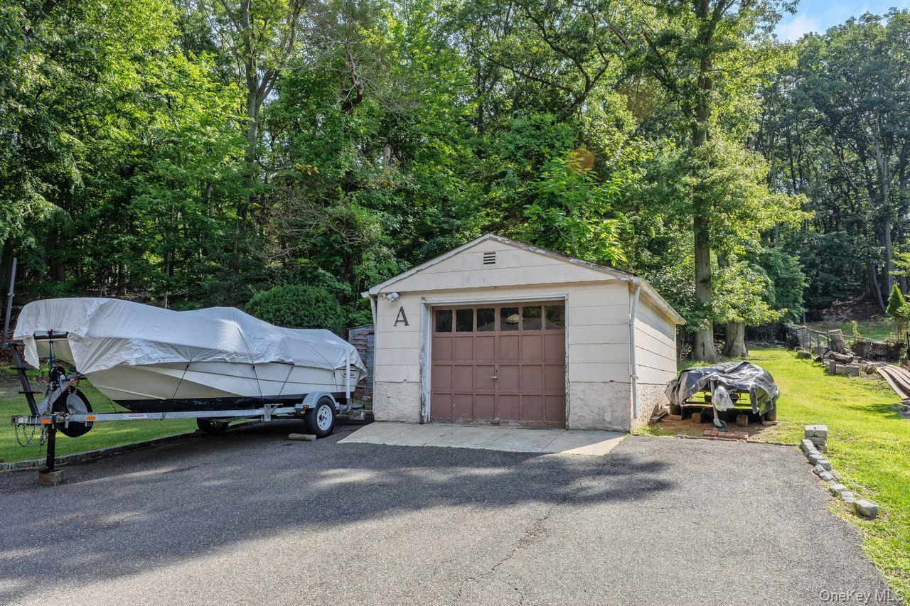 468 Old Bridge Road Property Photo 4