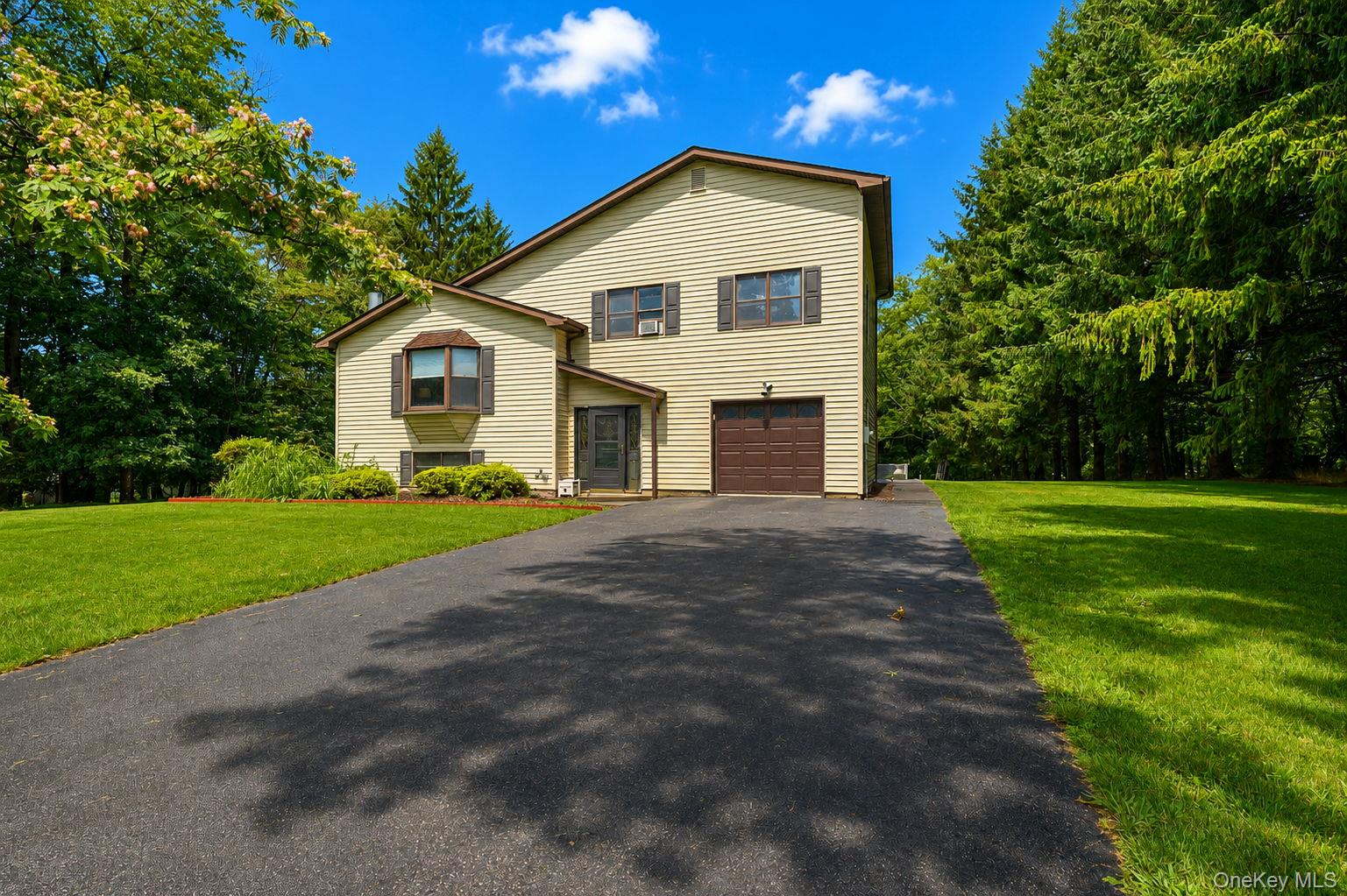 18 Hillside Road Property Photo 1