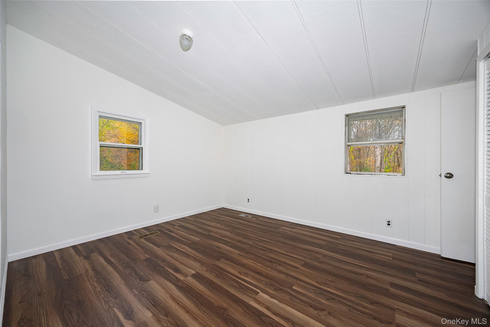 82 Lake Road Property Photo 14