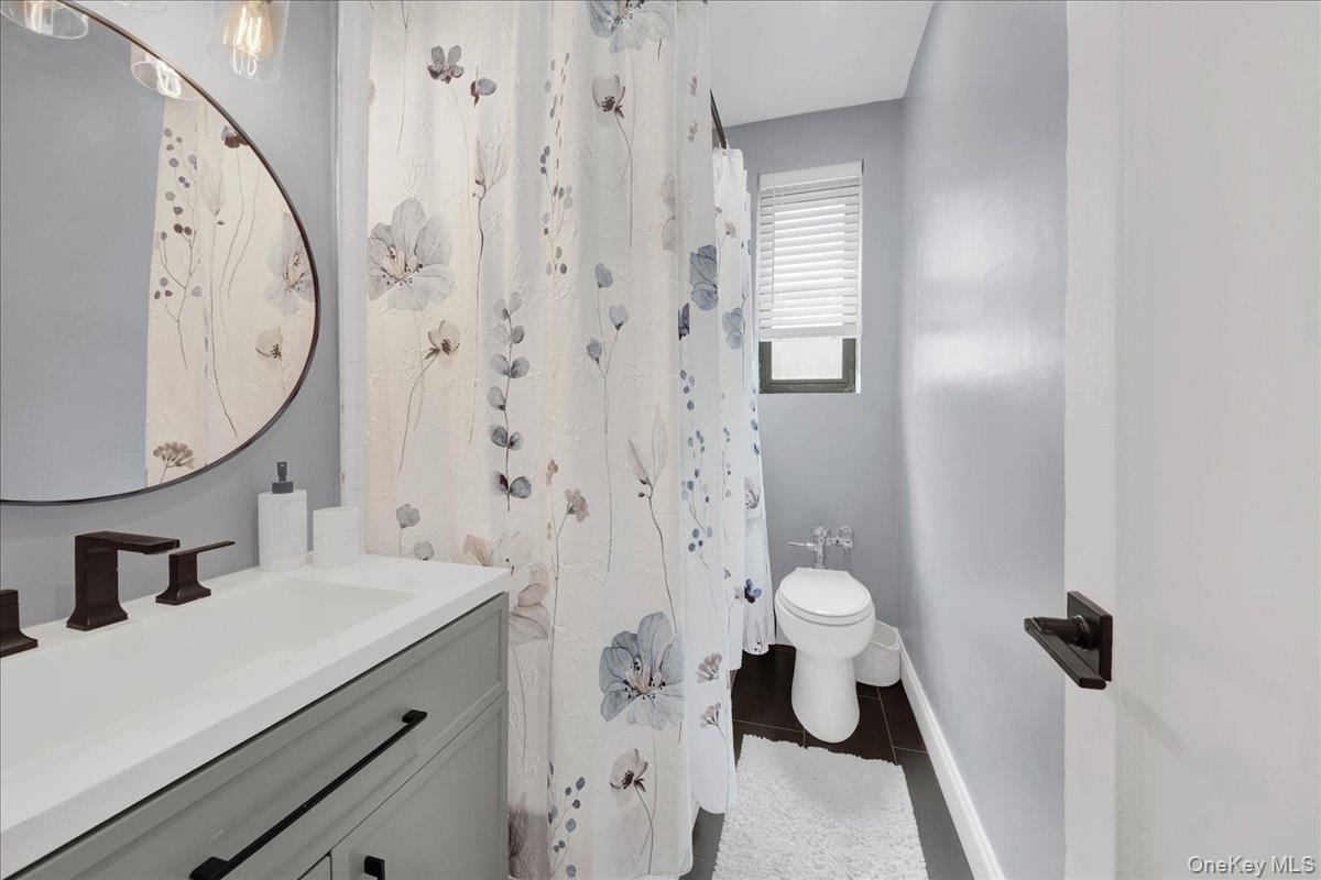 210 Martine Avenue 5f Property Photo 11