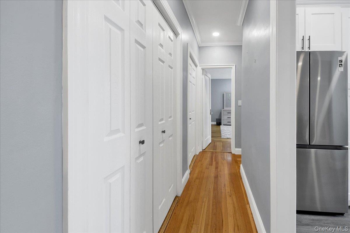 210 Martine Avenue 5f Property Photo 12