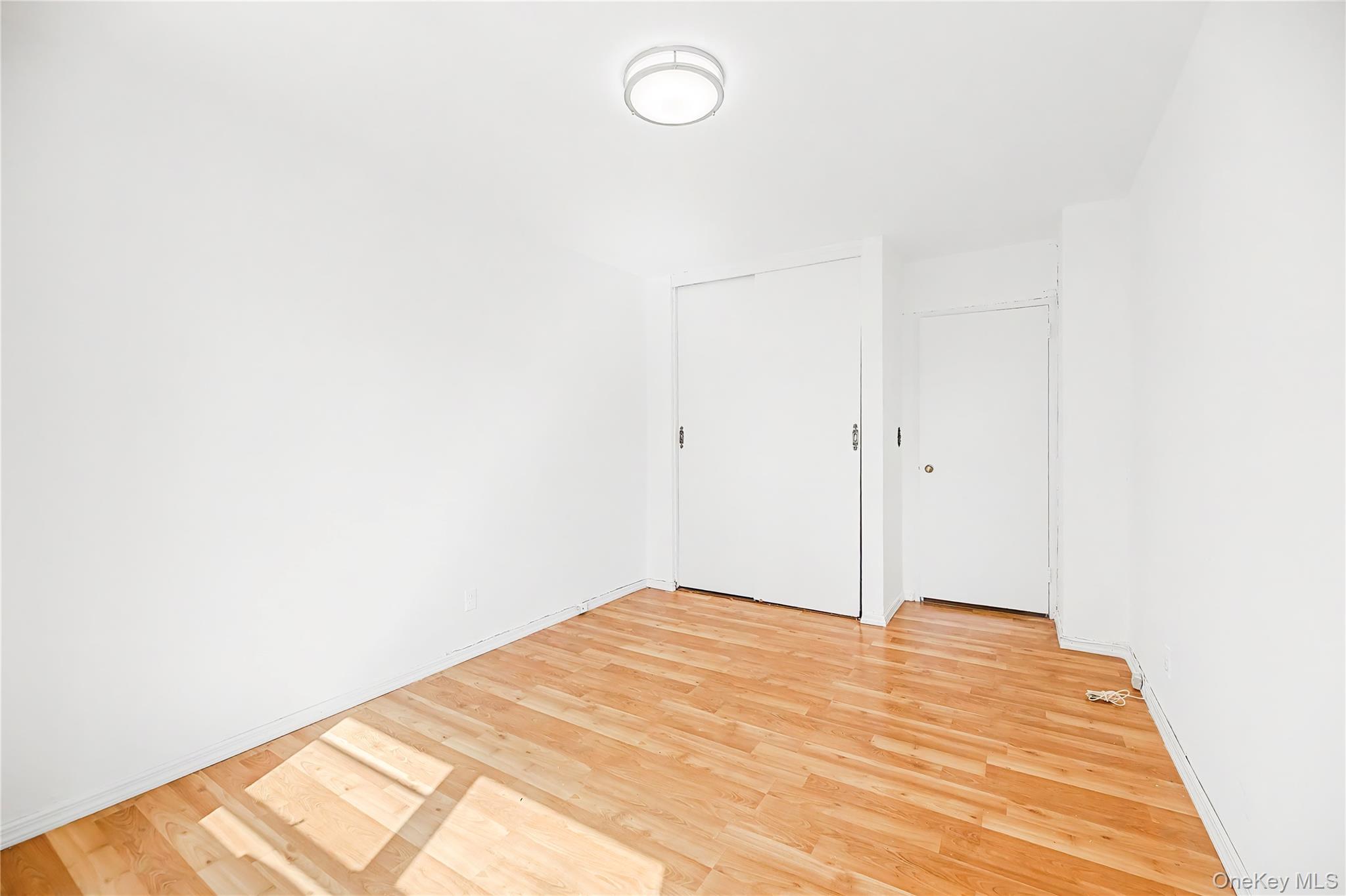 3130 Irwin Avenue 4b Property Photo 16