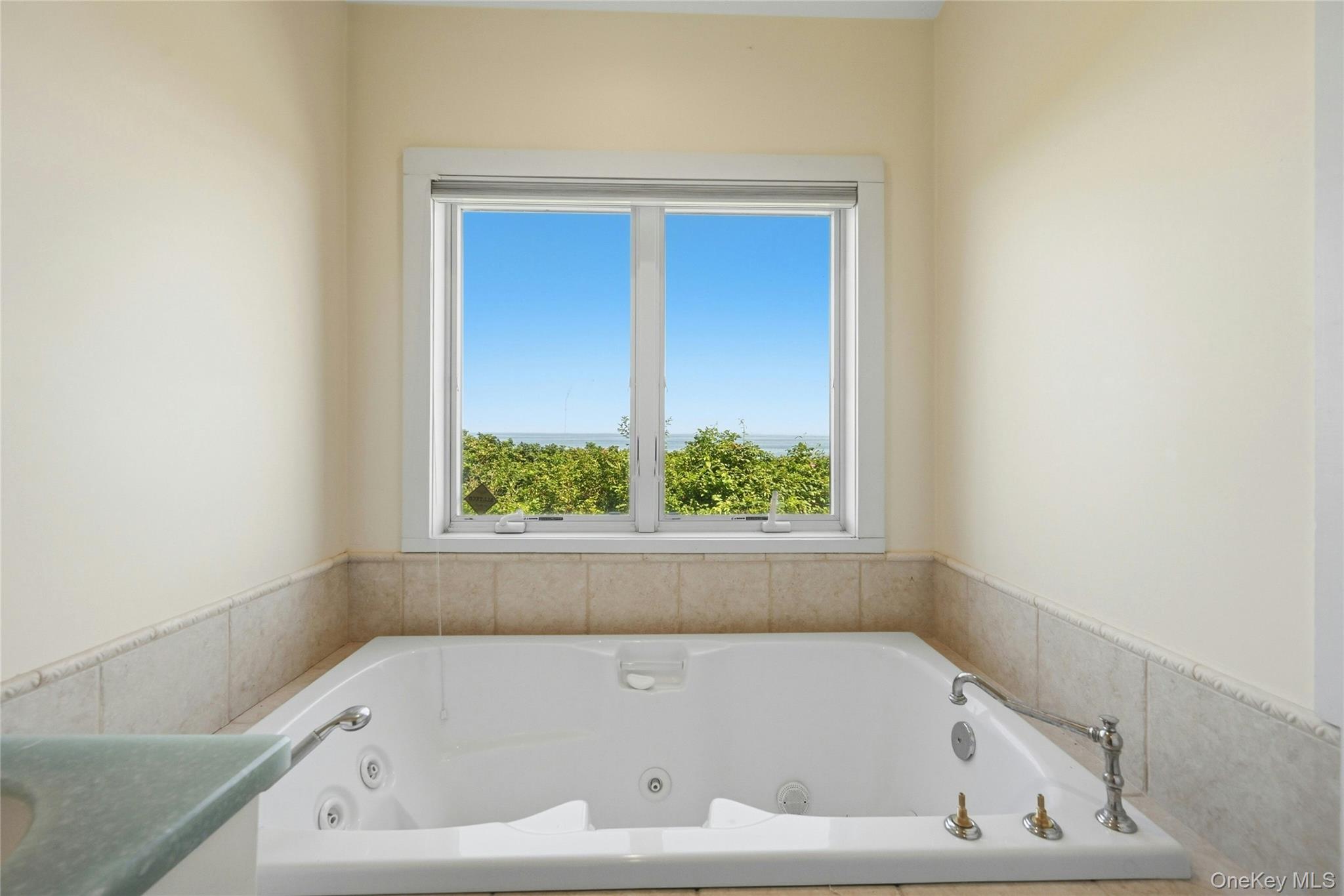 91 Fresh Pond Road Property Photo 11