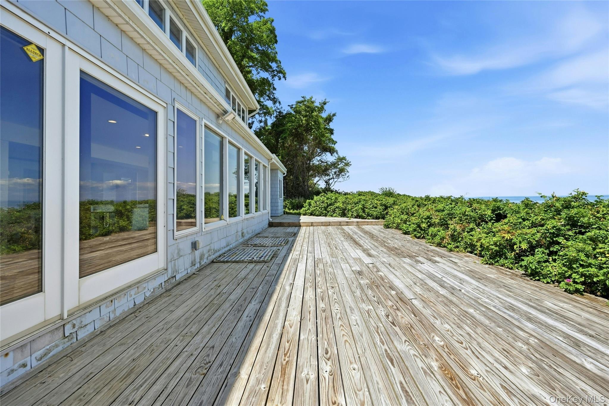 91 Fresh Pond Road Property Photo 17