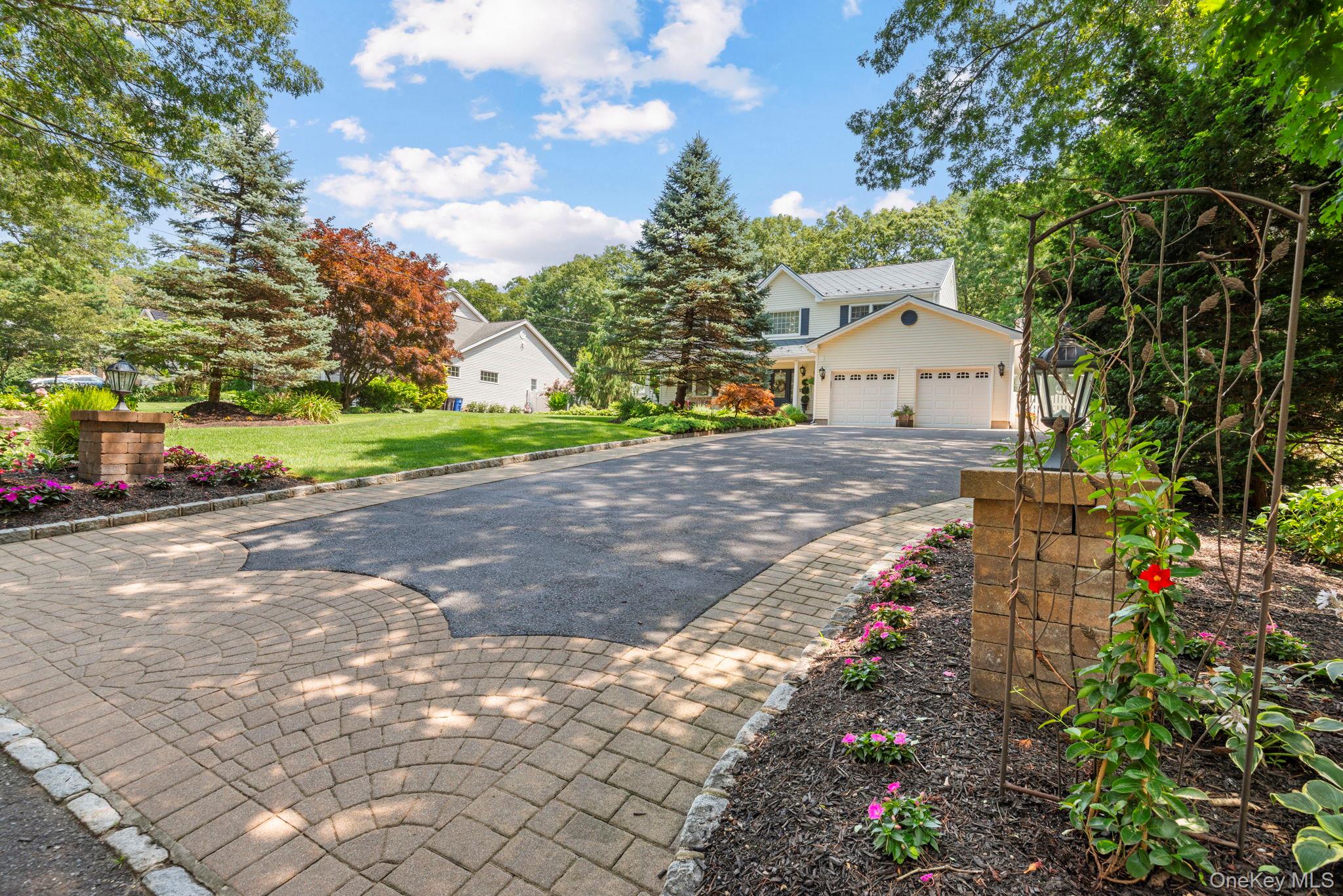 35 Pine Ridge Drive Property Photo 8
