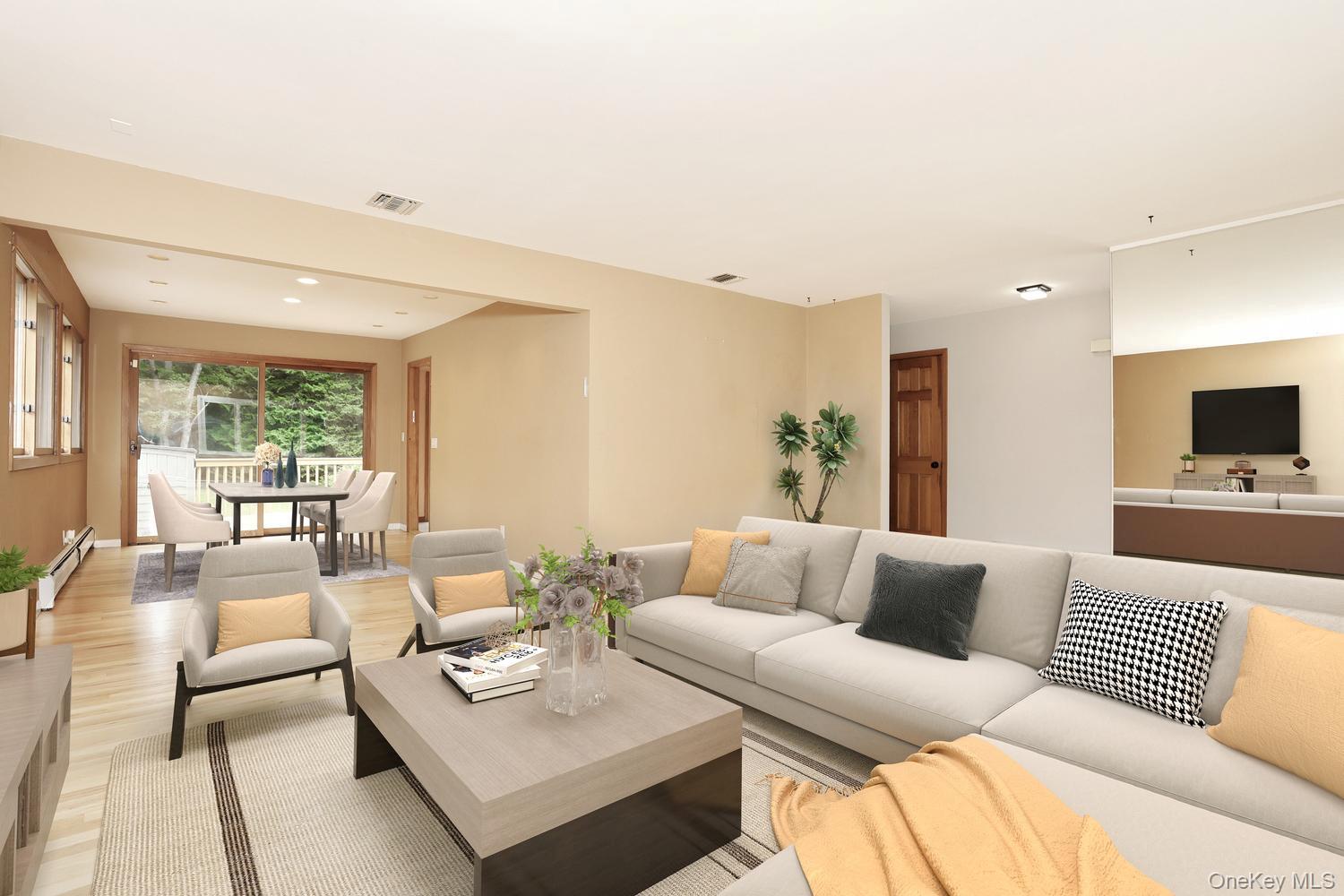 160 Pascack Road Property Photo 4