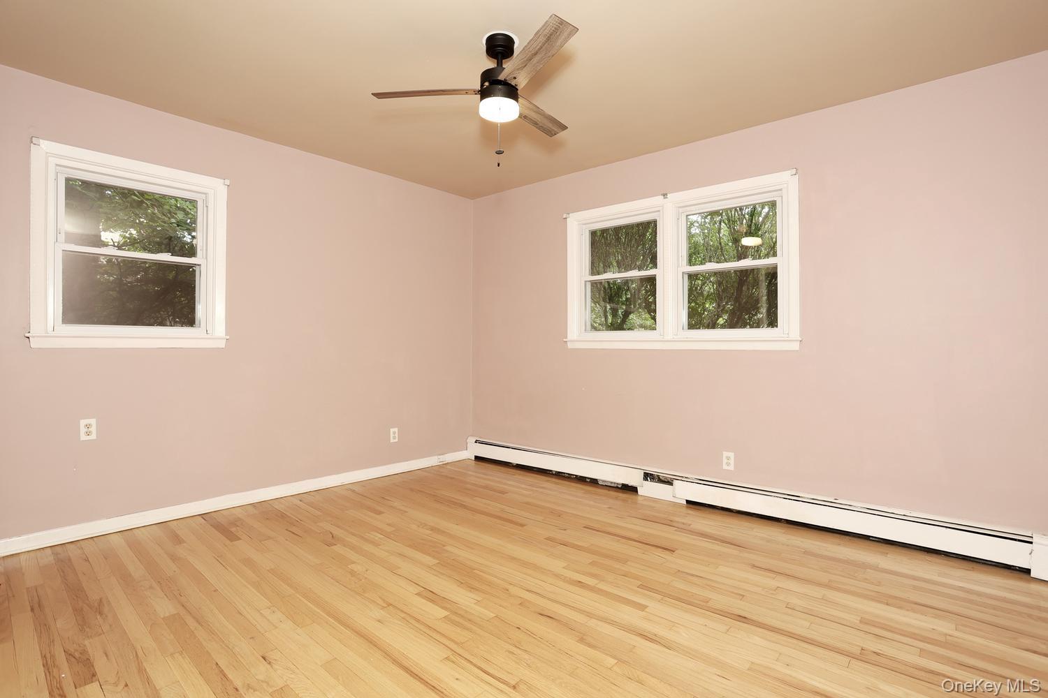 160 Pascack Road Property Photo 16