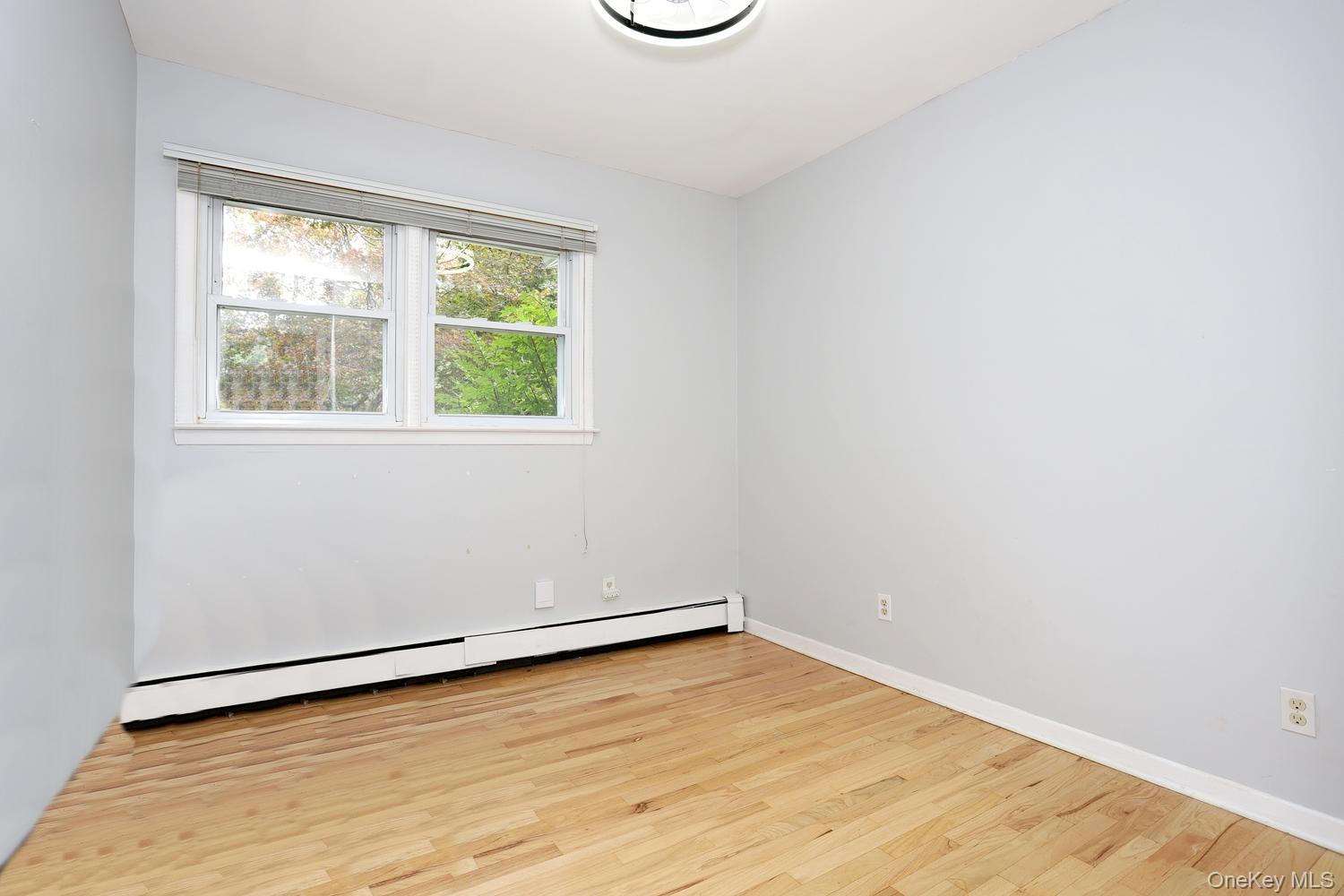 160 Pascack Road Property Photo 18
