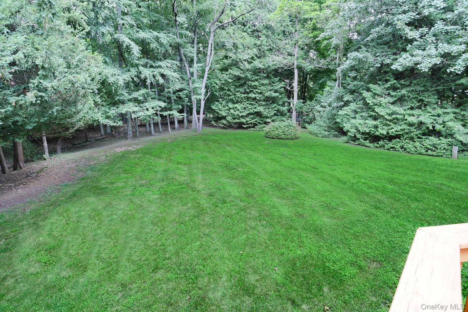 160 Pascack Road Property Photo 34
