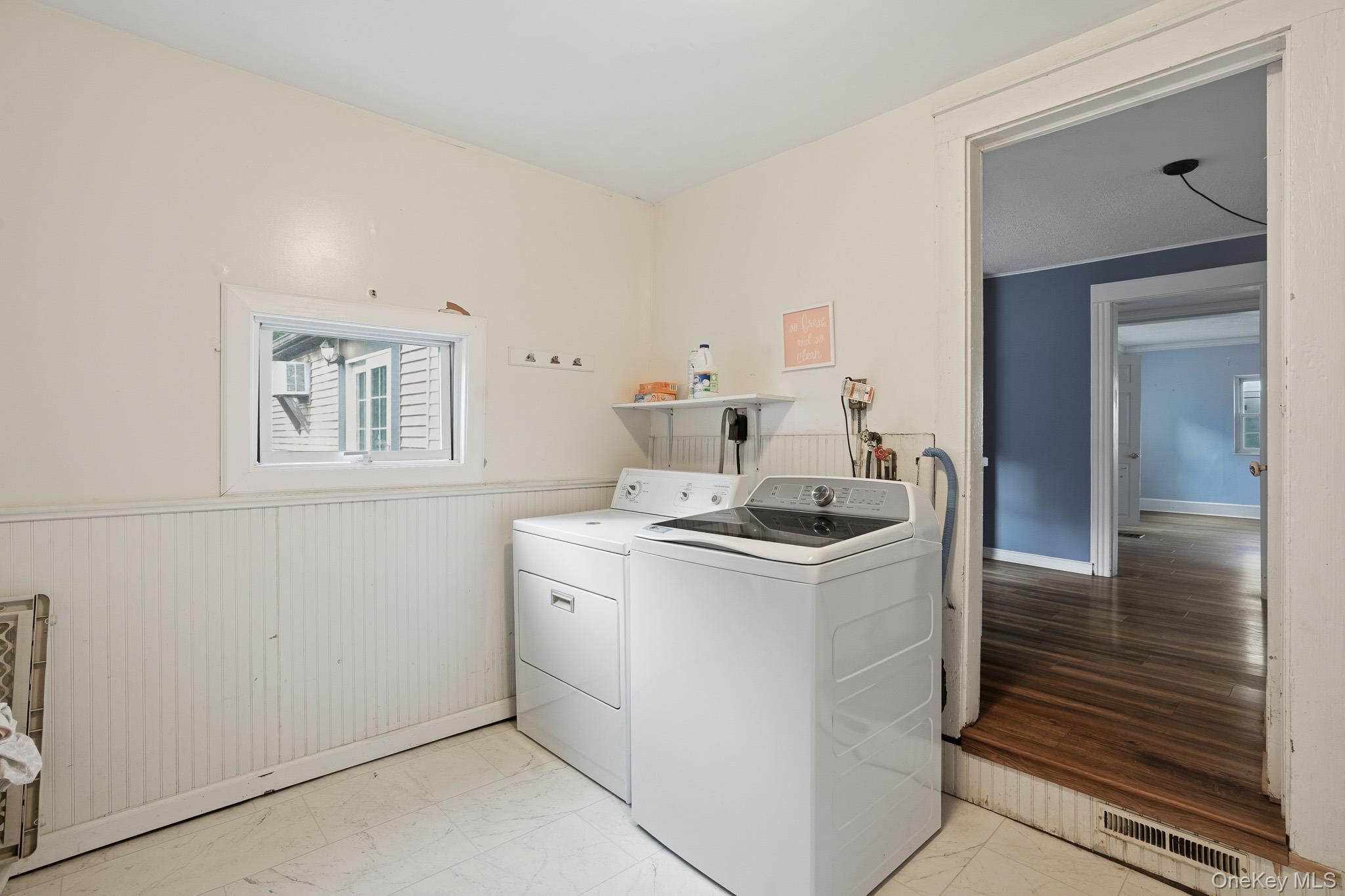 23 Kent Avenue Property Photo 11