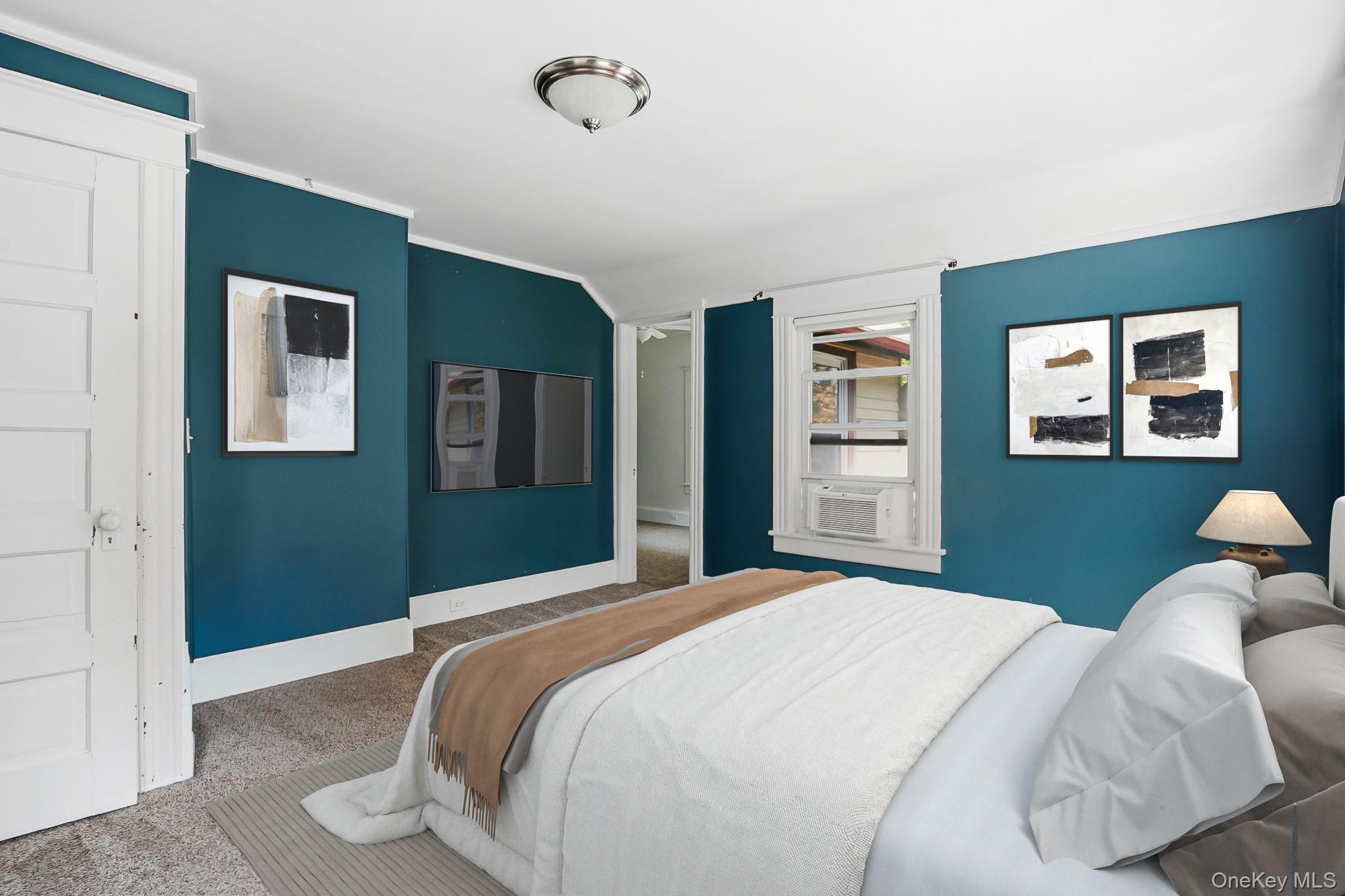 23 Kent Avenue Property Photo 20