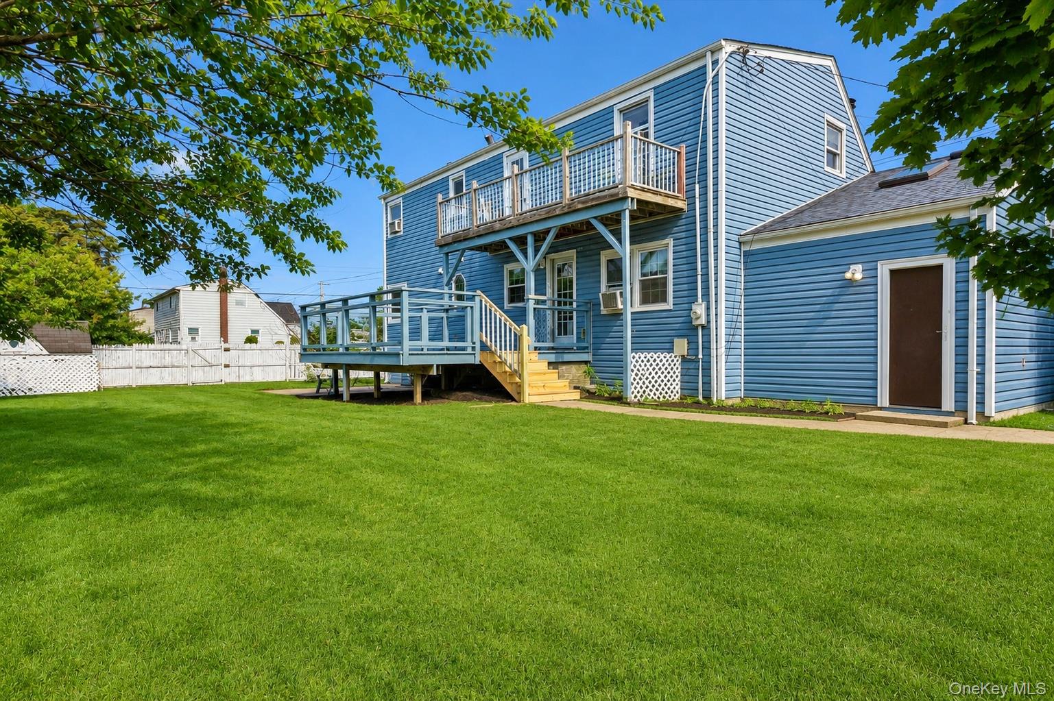 84 Barnum Street Property Photo 25