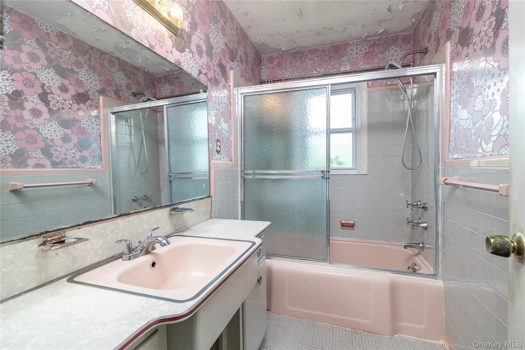 296 N Long Beach Road Property Photo 12