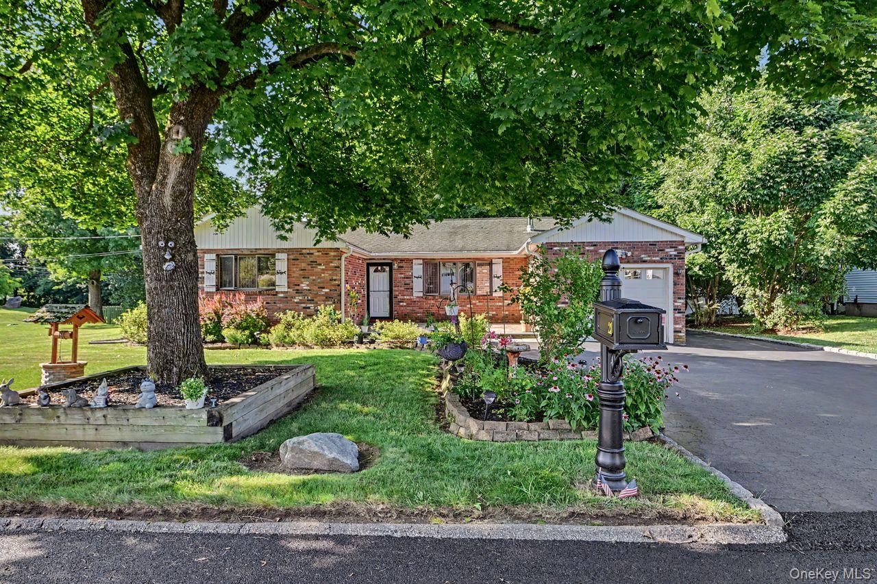 21 Clematis Road Property Photo 2