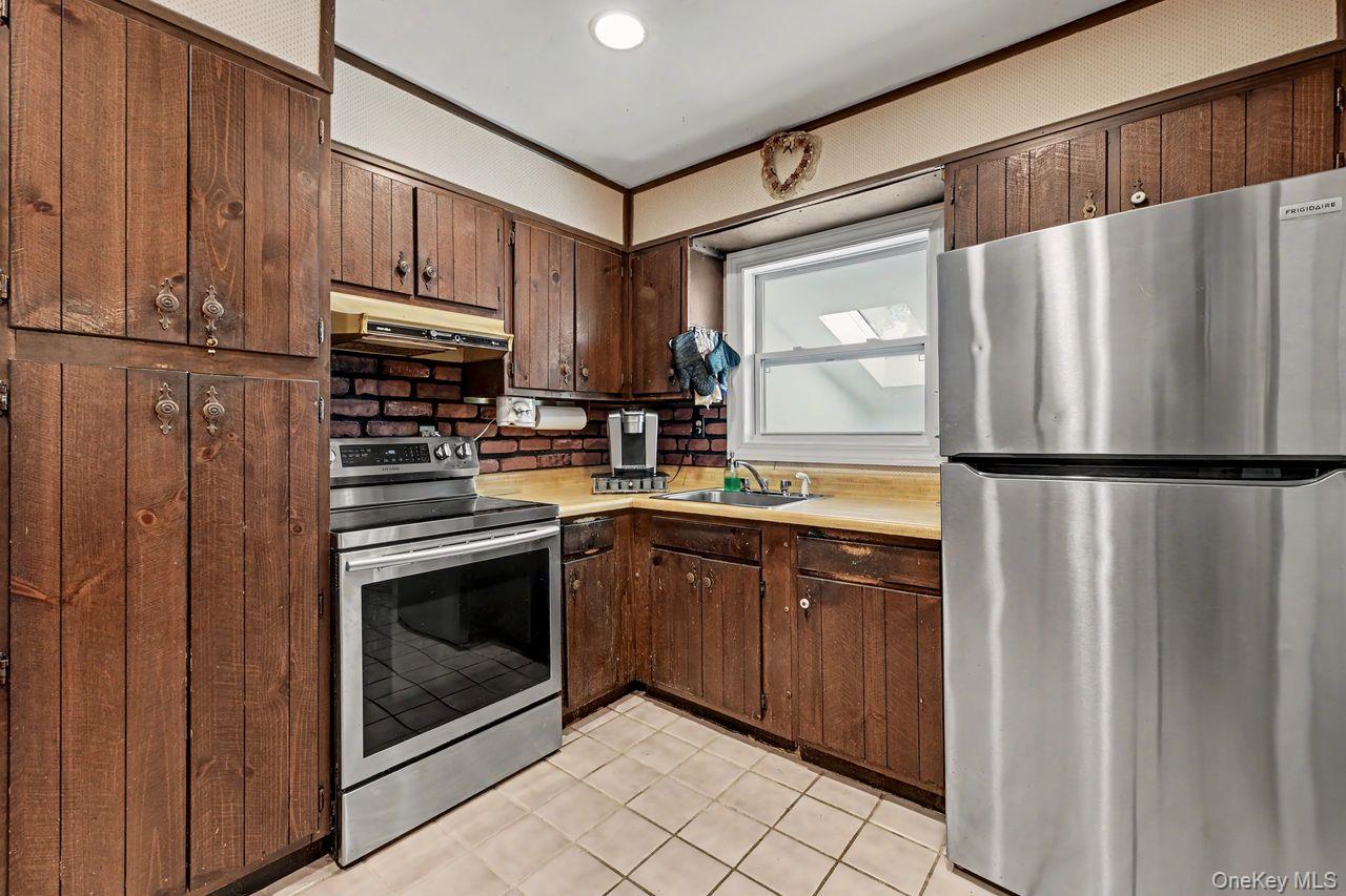 21 Clematis Road Property Photo 9
