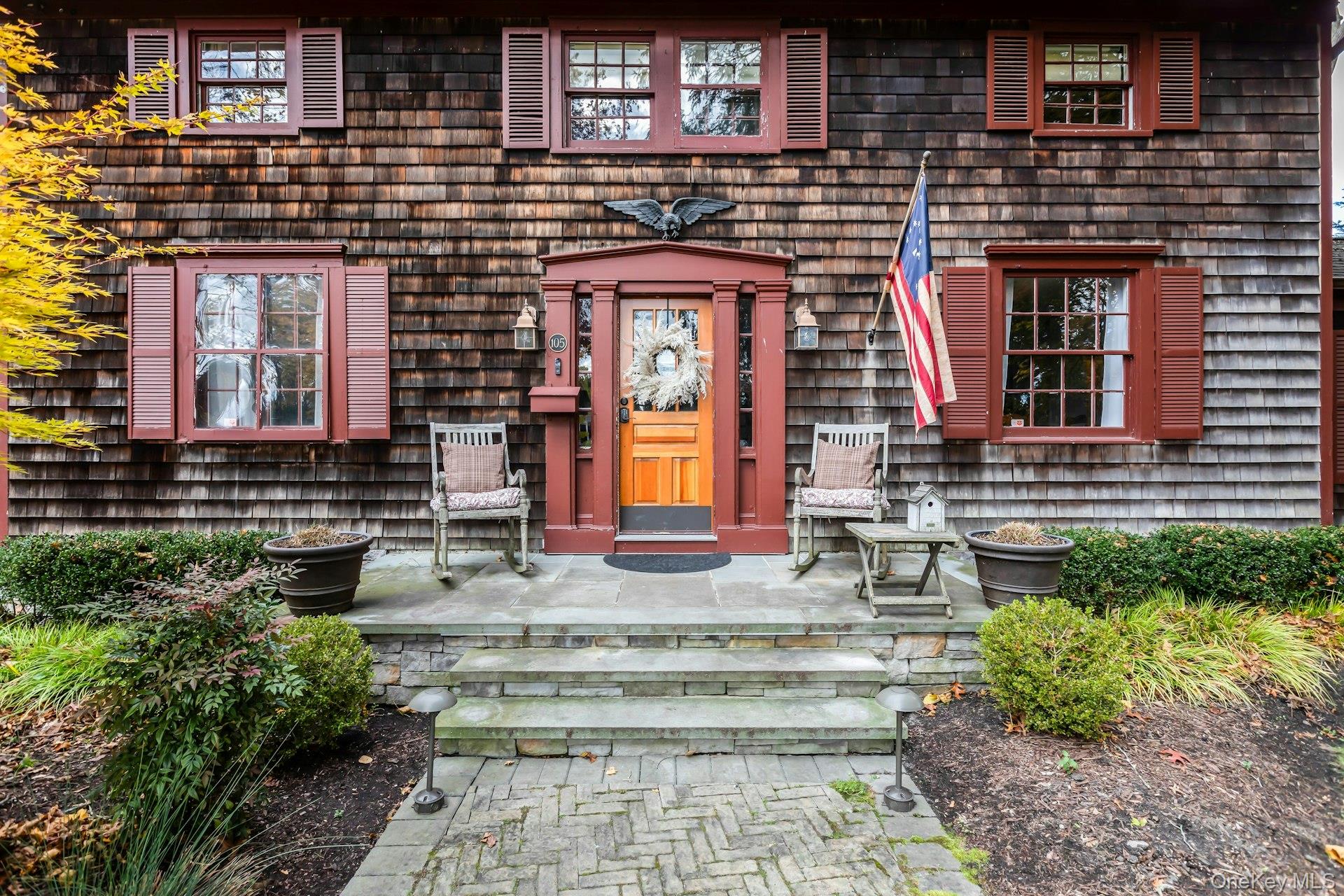 105 Academy Street Property Photo 3