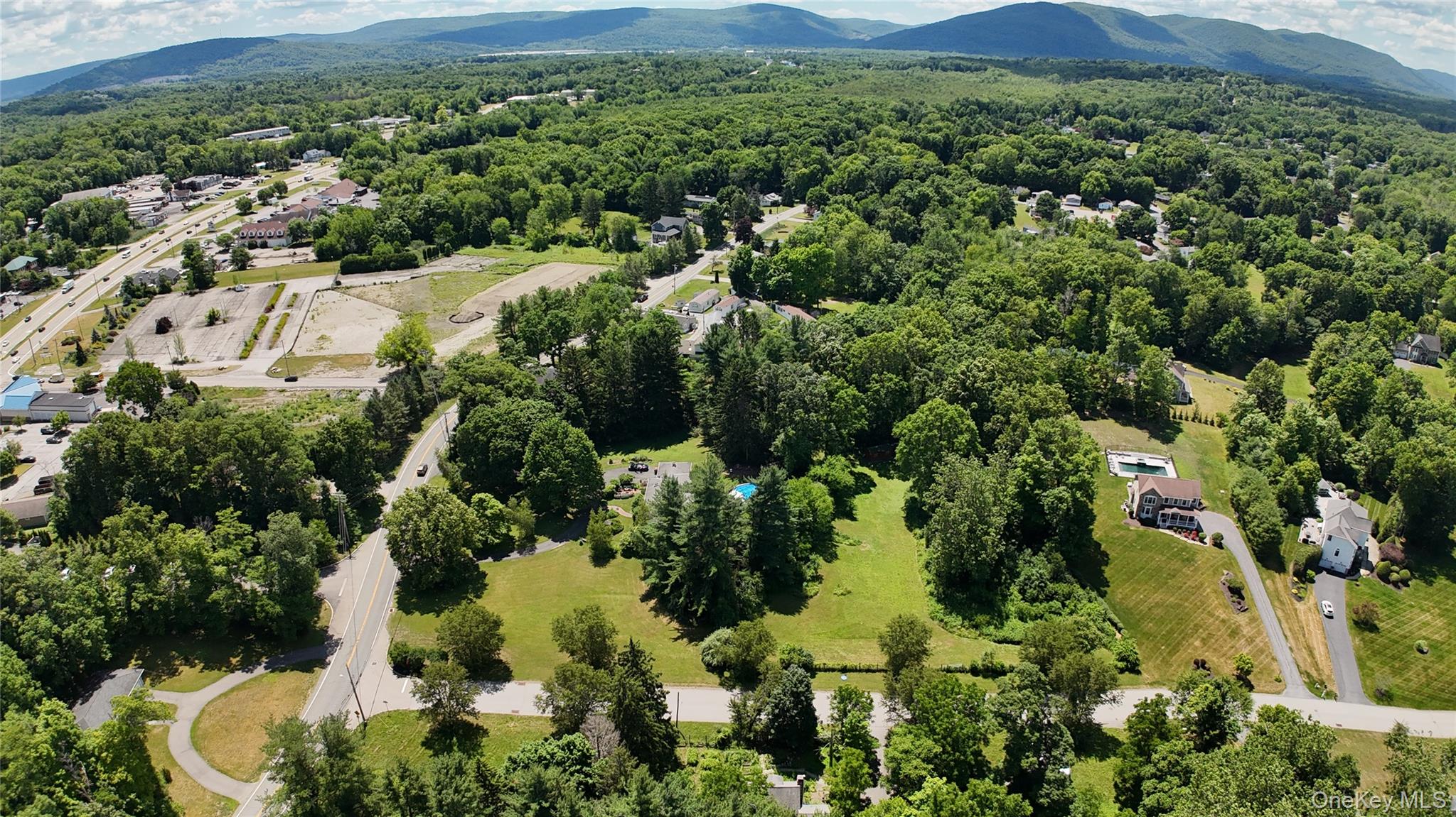 12 Tuscany Drive 8-12 Property Photo 3