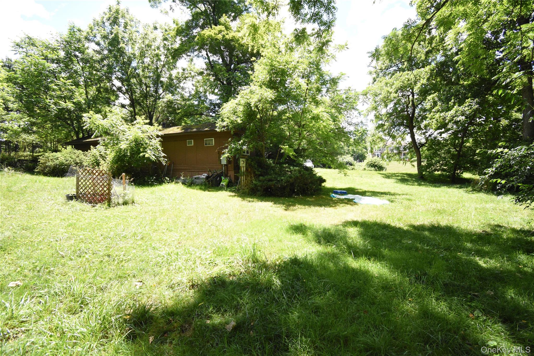 12 Tuscany Drive 8-12 Property Photo 8