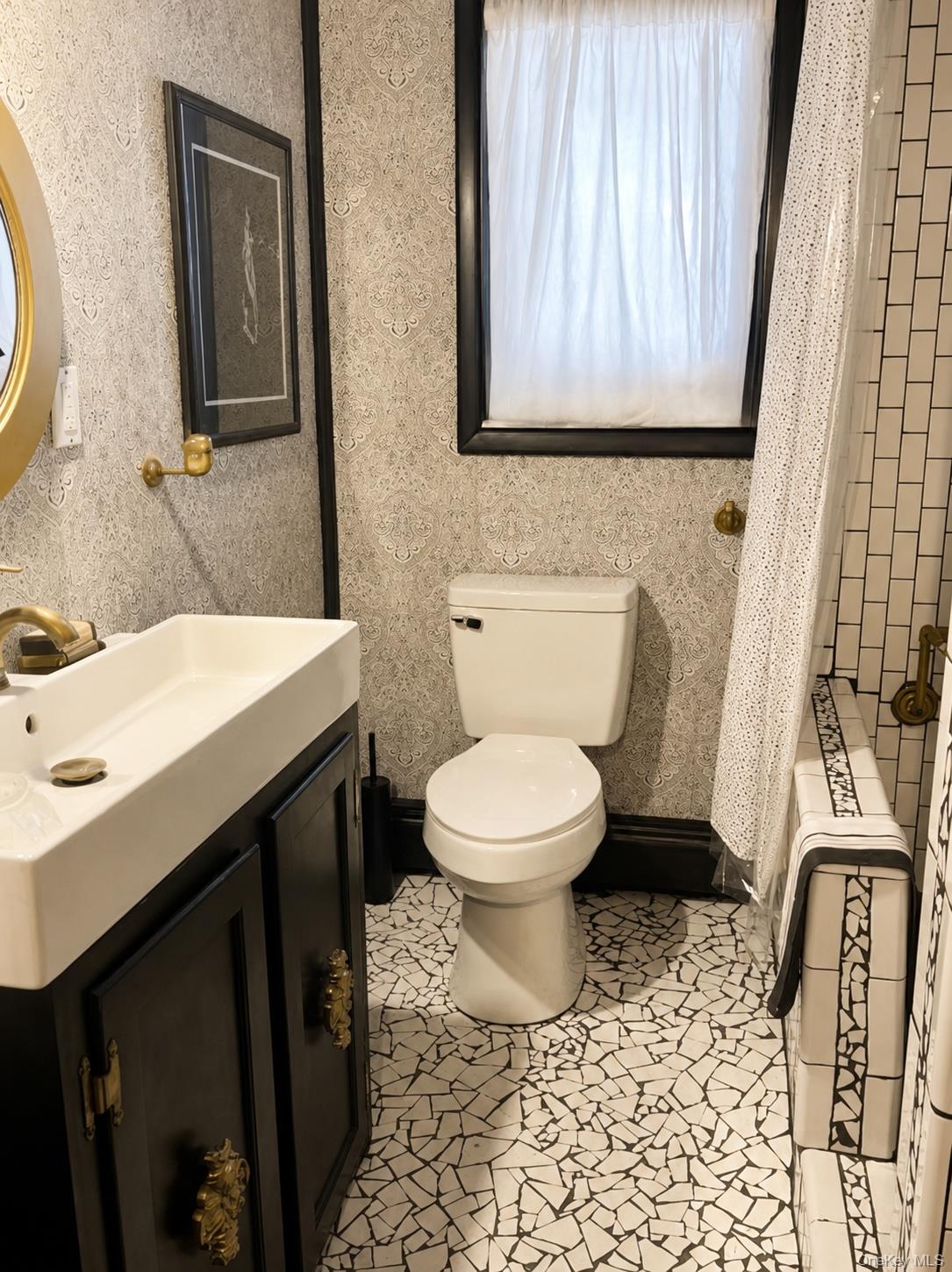 12 Tuscany Drive 8-12 Property Photo 30