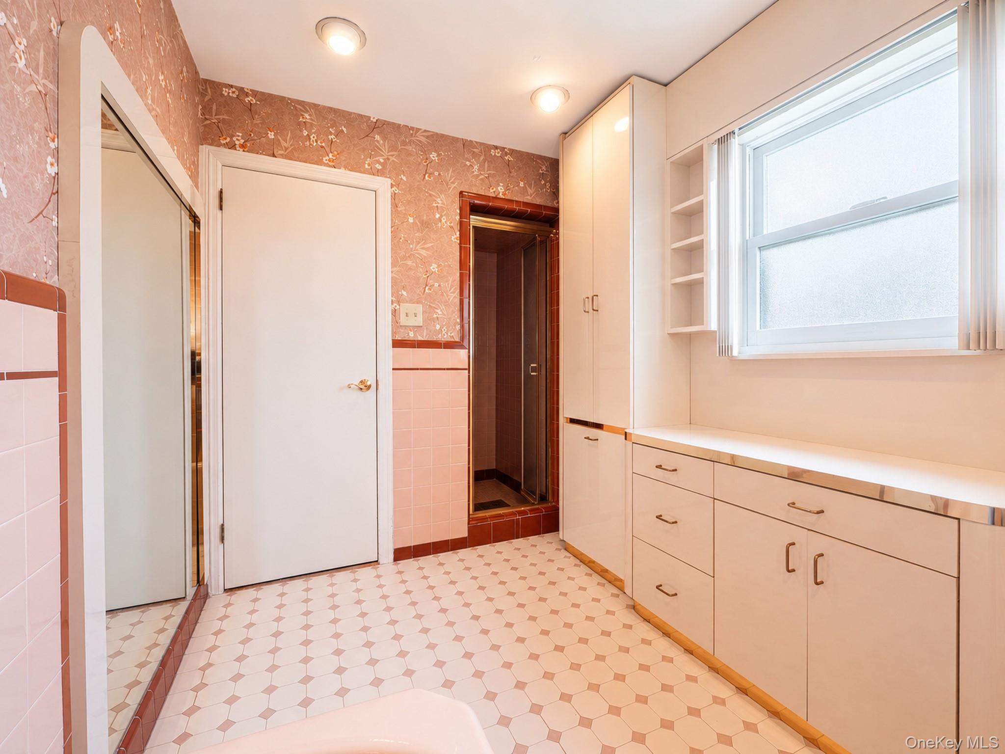 76-26 176th Street Property Photo 31