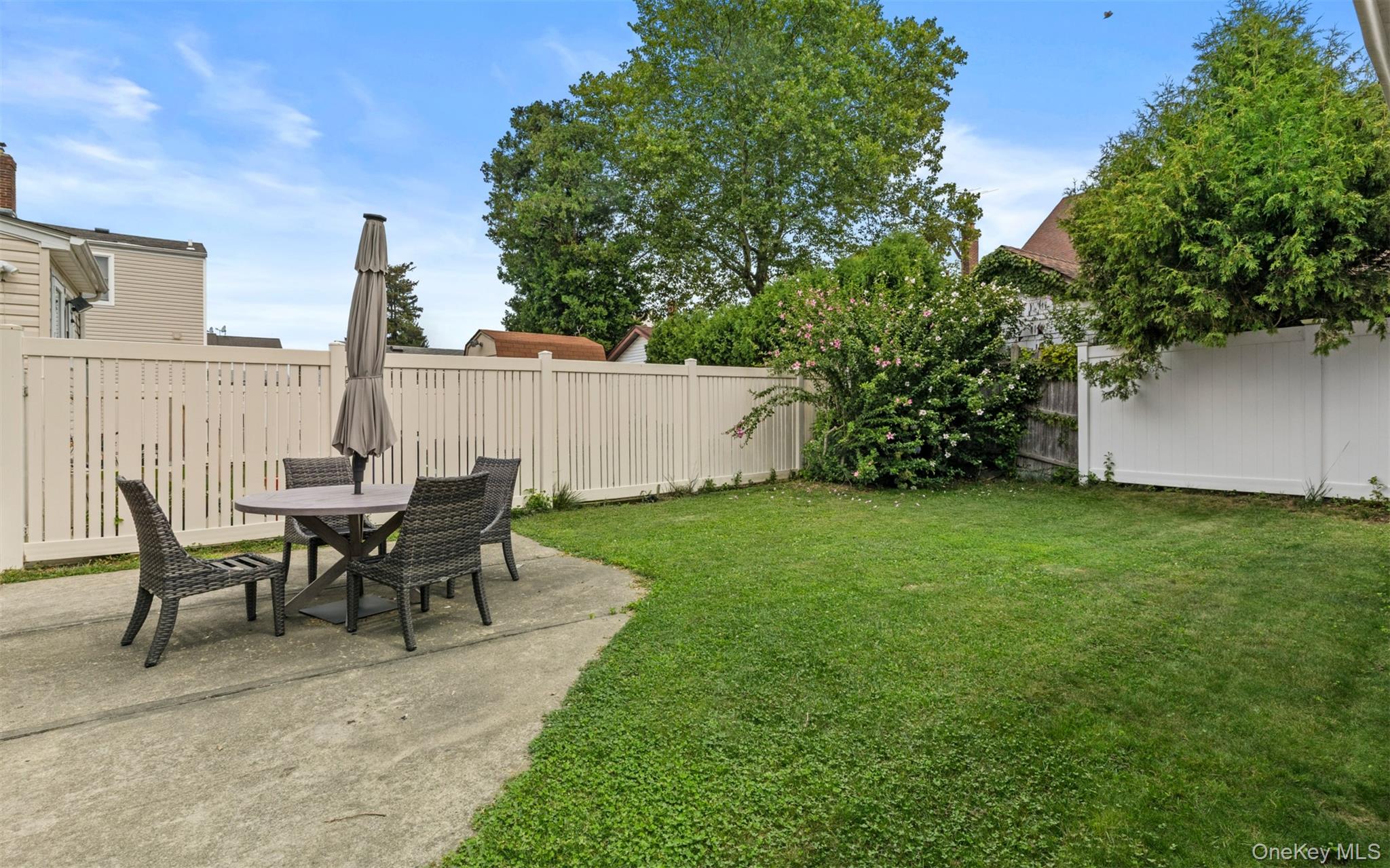 432 Argyle Road Property Photo 24