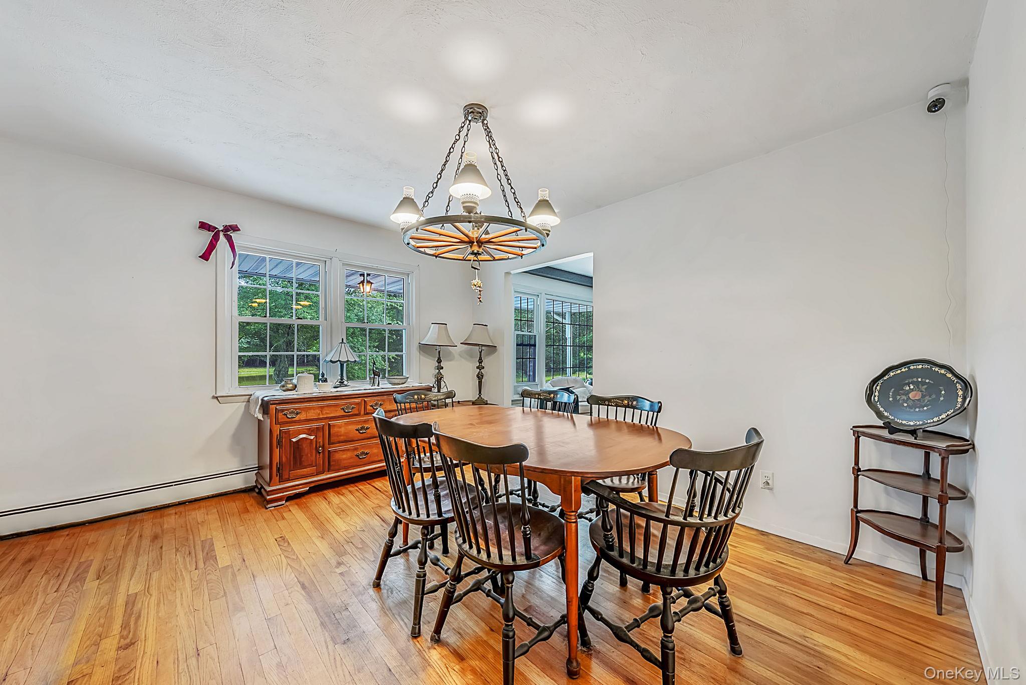 42 E Bartlett Road Property Photo 18