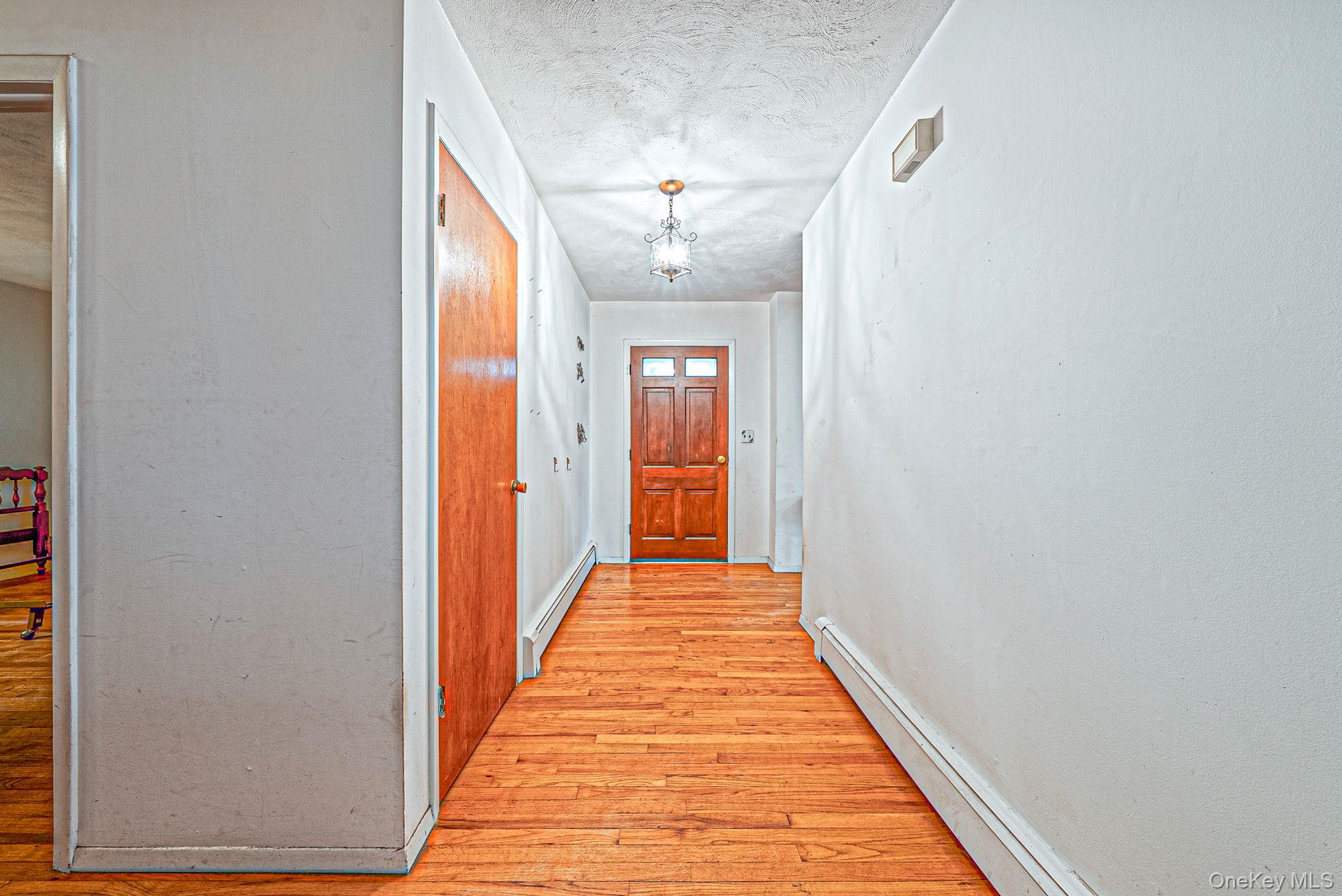 42 E Bartlett Road Property Photo 23