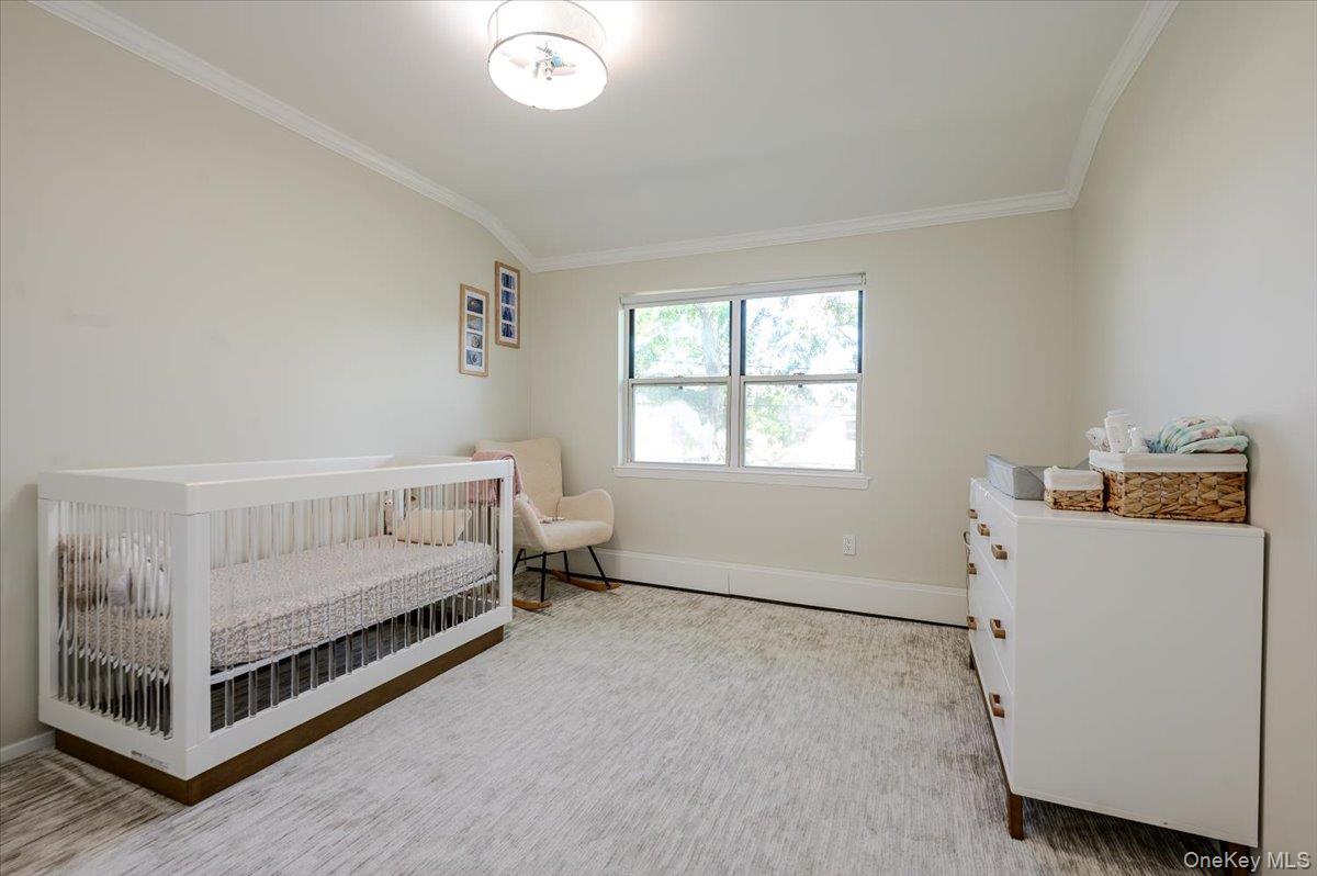 634 Jarvis Avenue Property Photo 18