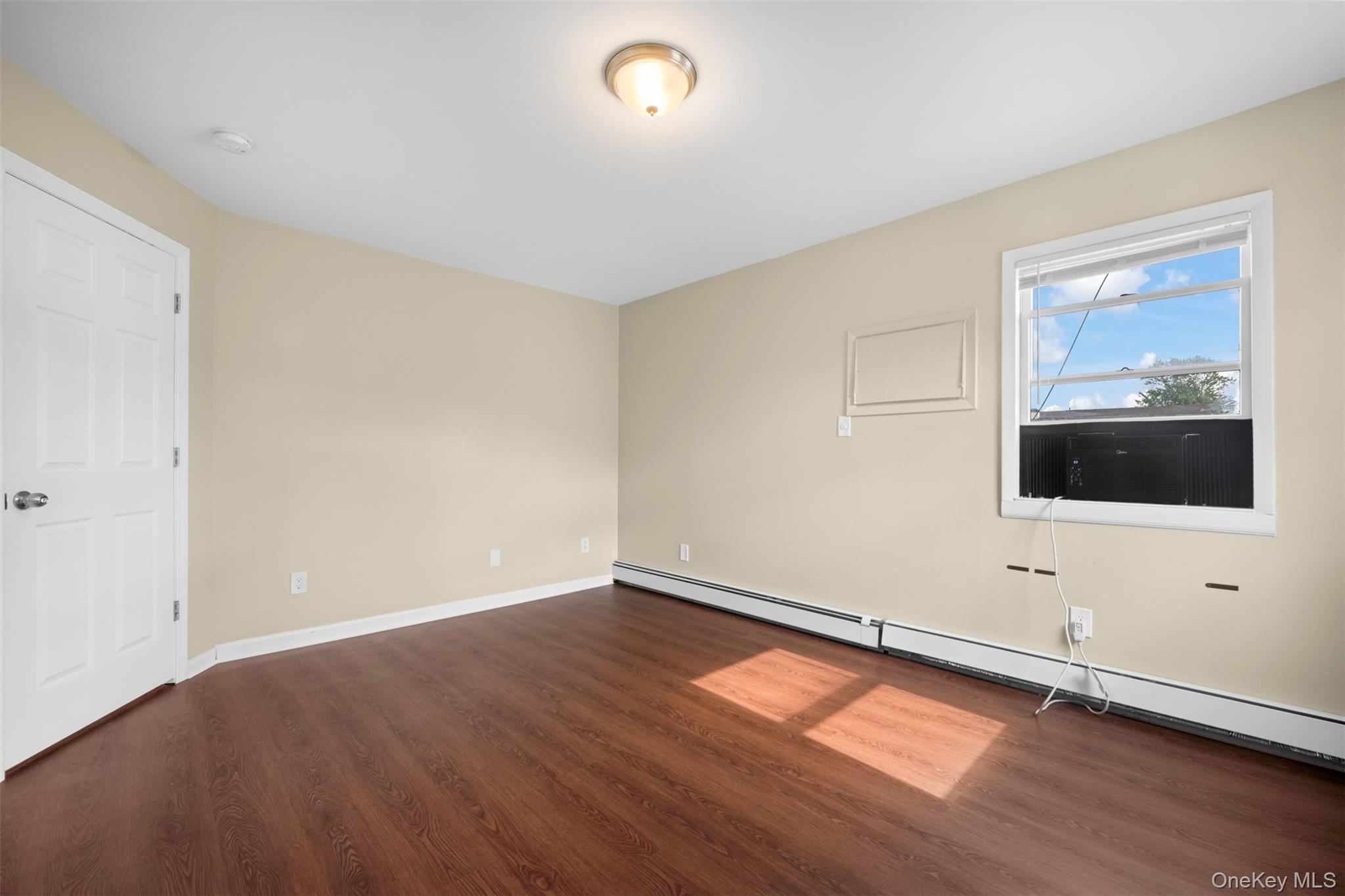394 Warwick Road Property Photo 19