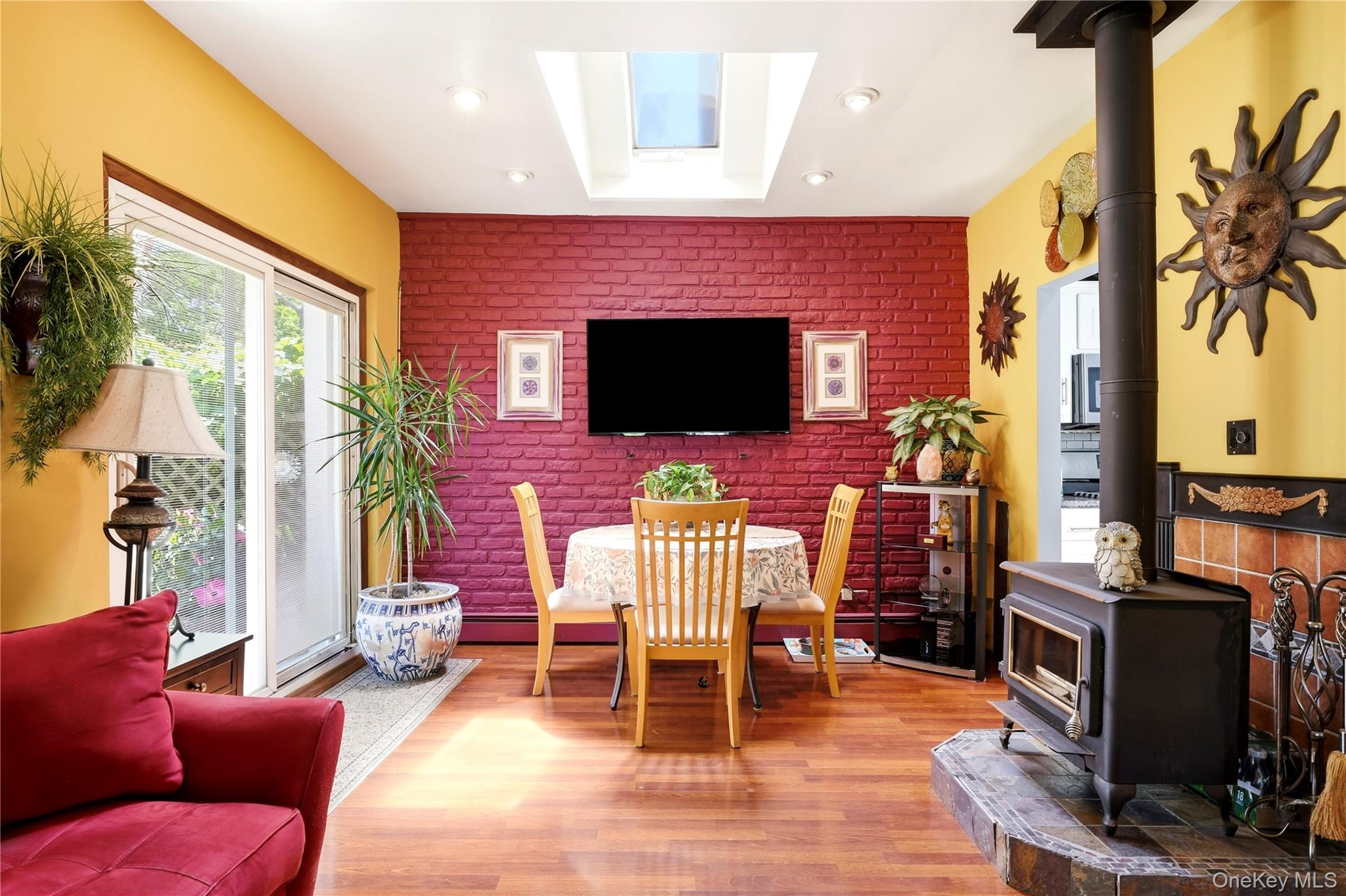 350 Boulder Street Property Photo 8