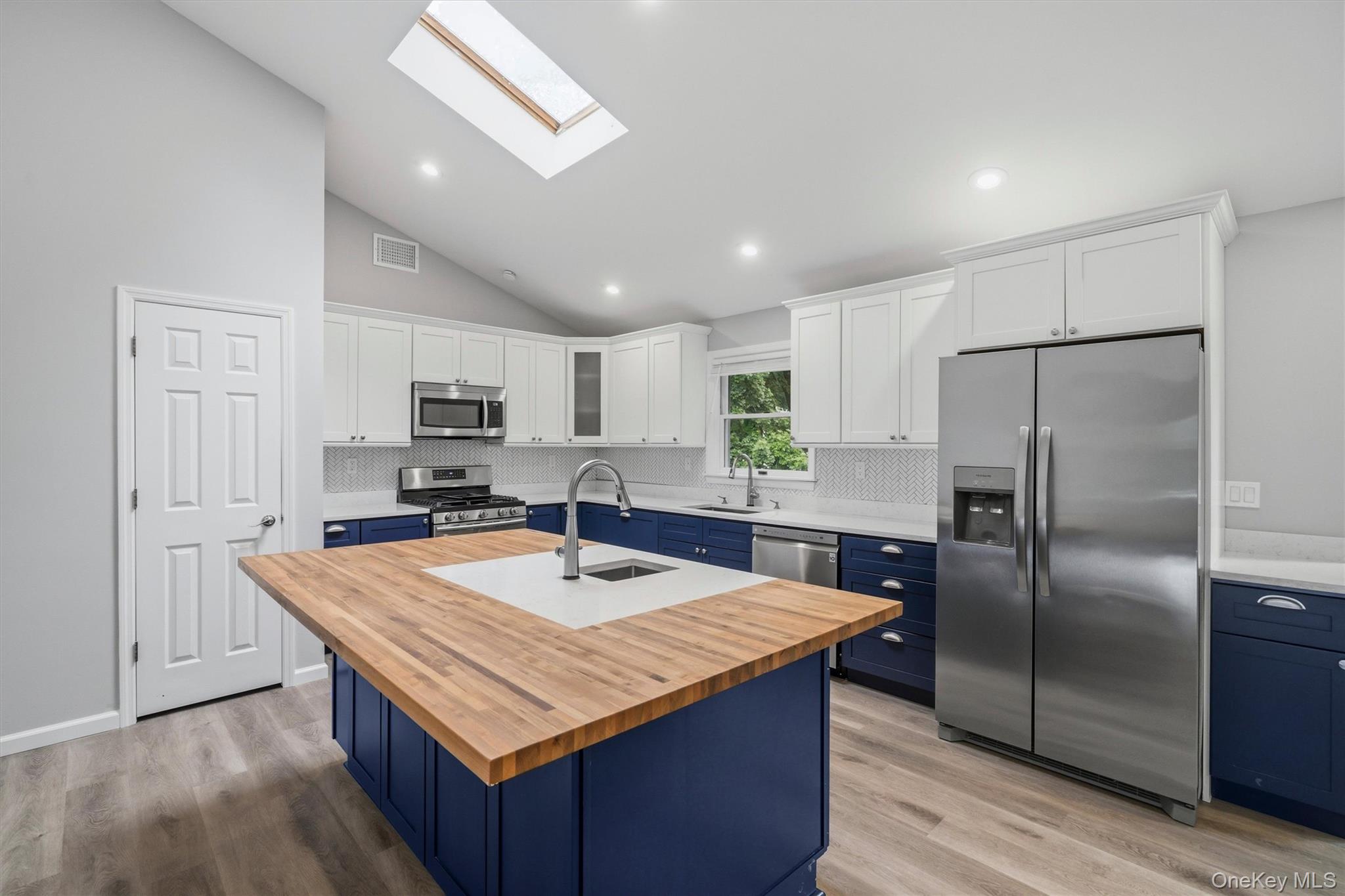 30 Suffern Road Property Photo 2