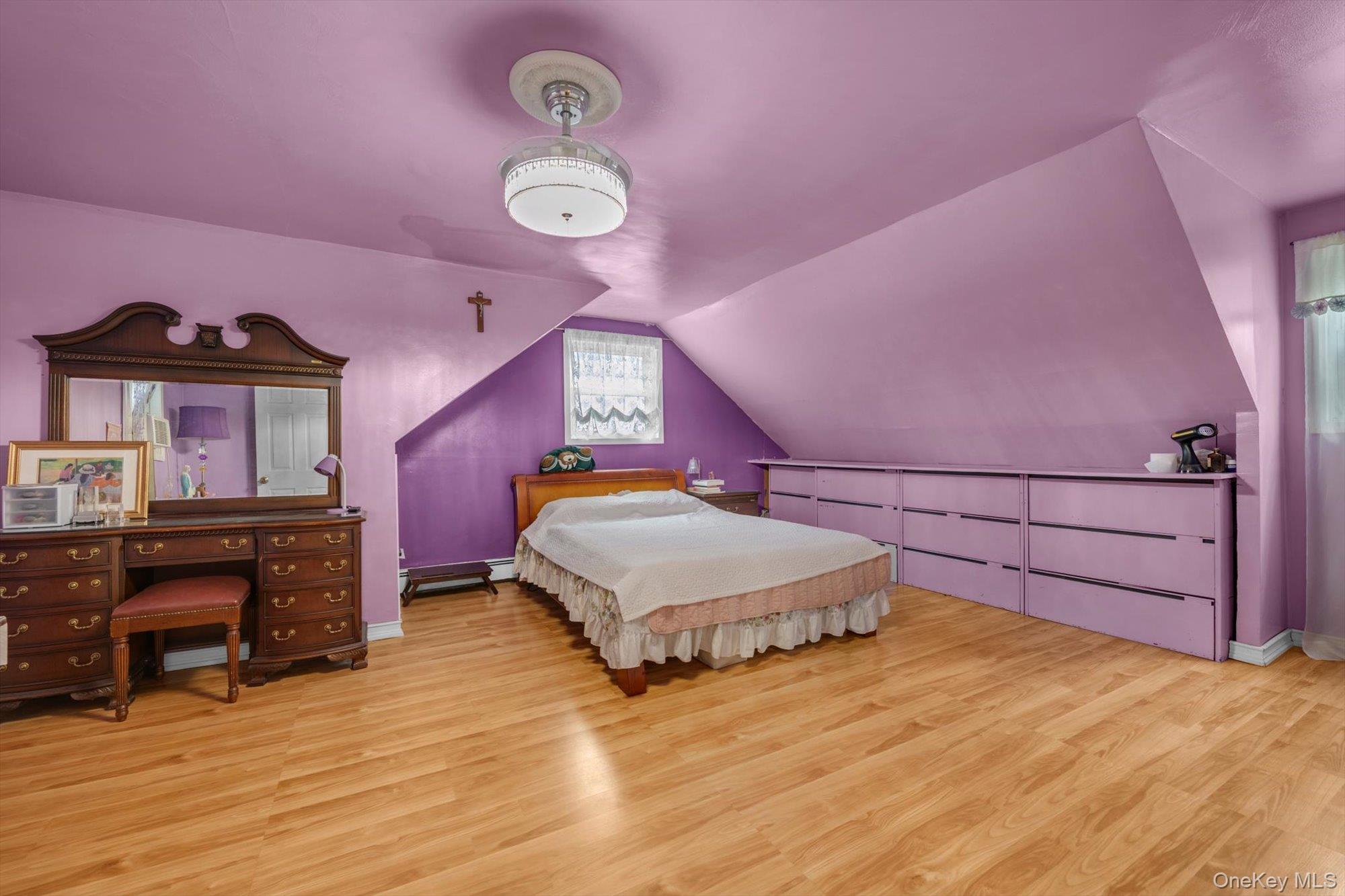 257 Schenck Avenue Property Photo 9